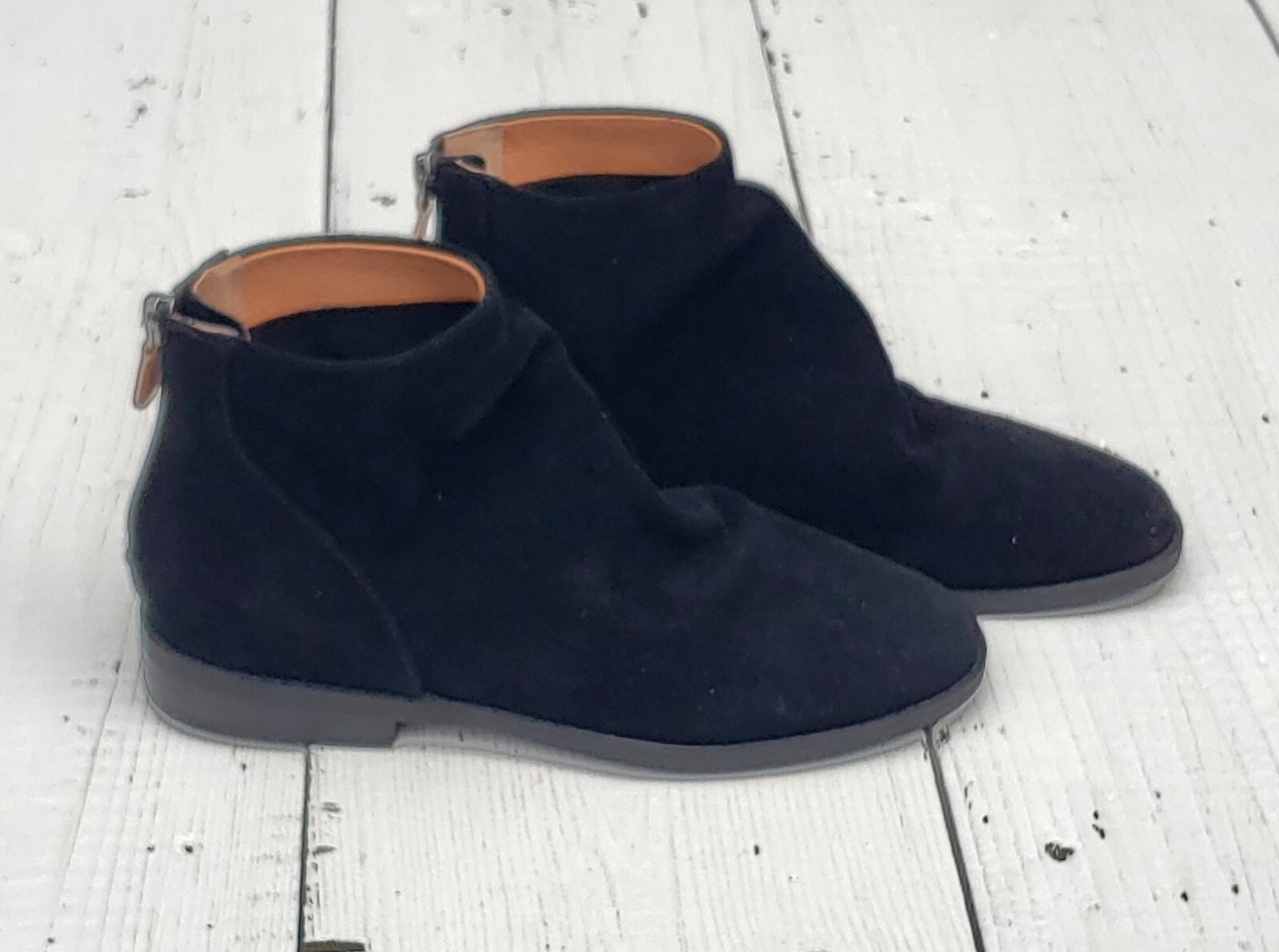 GENTLE SOULS Emma Suede Zip Bootie Black Size US 6 / UK 3.5 / EU 36 NEW
