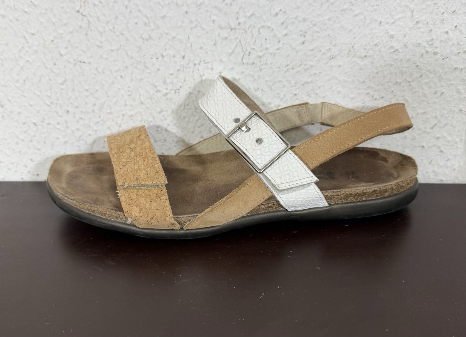 Naot Norah Cork & White Leather Sandals EU 41/ US 10-10.5 Women Comfort Leather