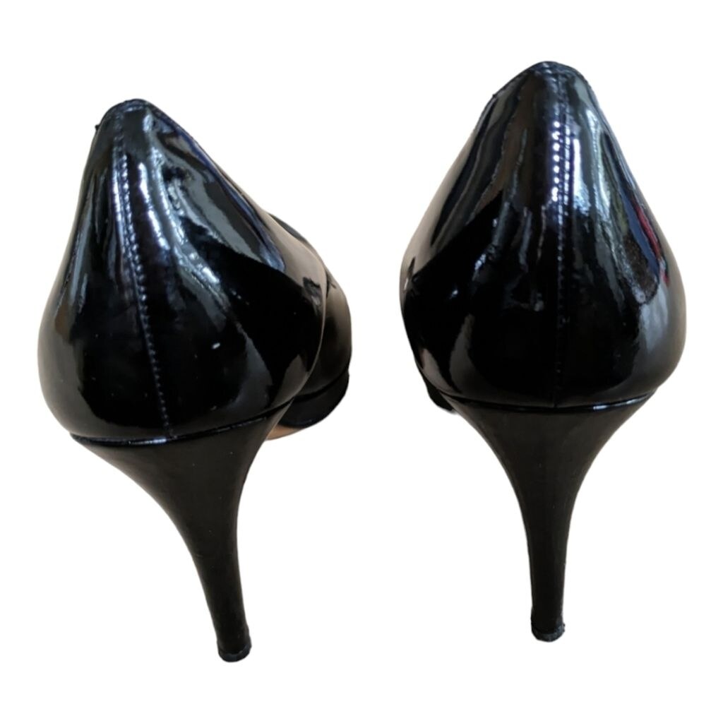 Russell & Bromley Black Patent Leather Pumps Size 39.5 EU US 9 Designer Luxury