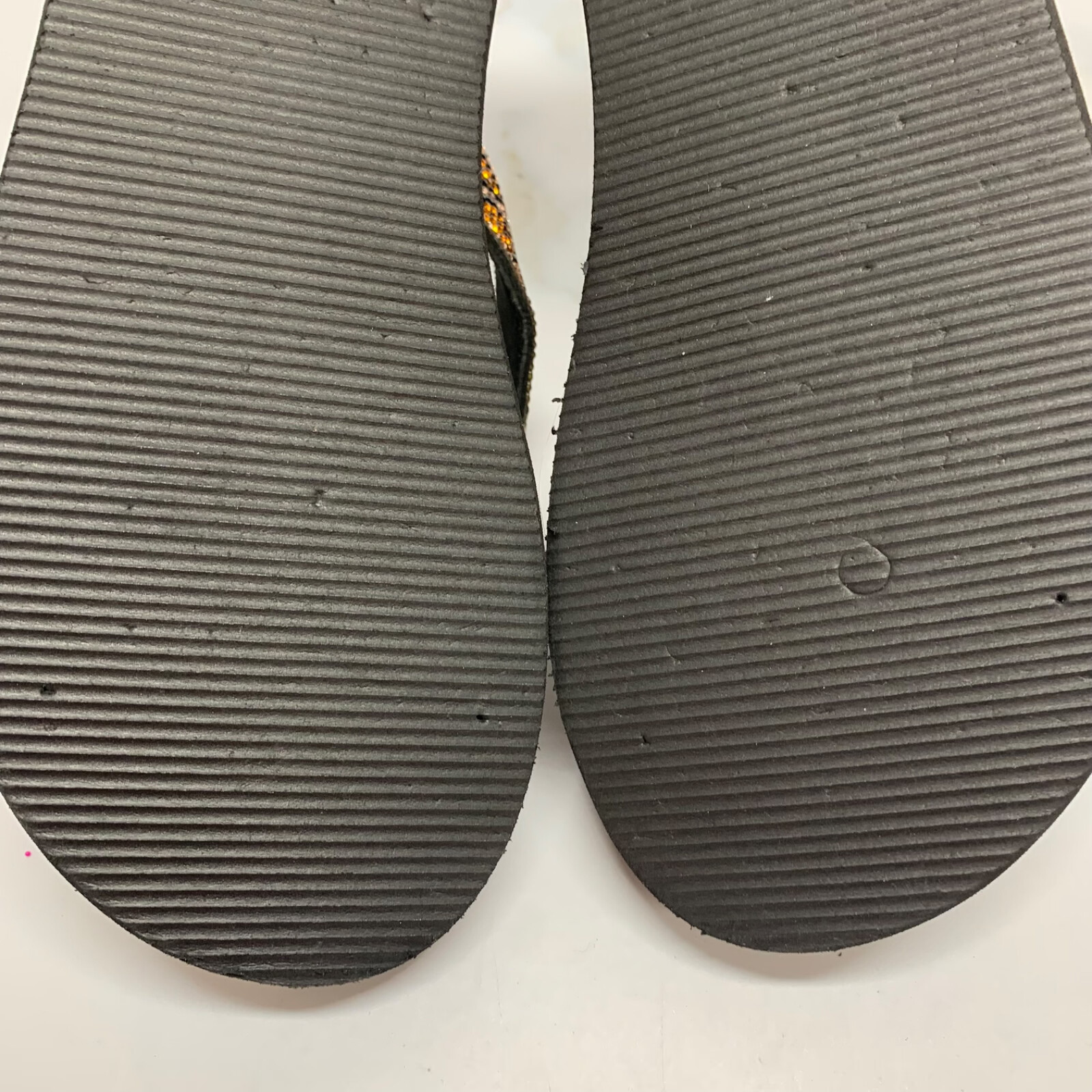 UNIONBAY Women’s Size 9 Leopard Print Black Rhinestone Thong Flip Flop Sandals