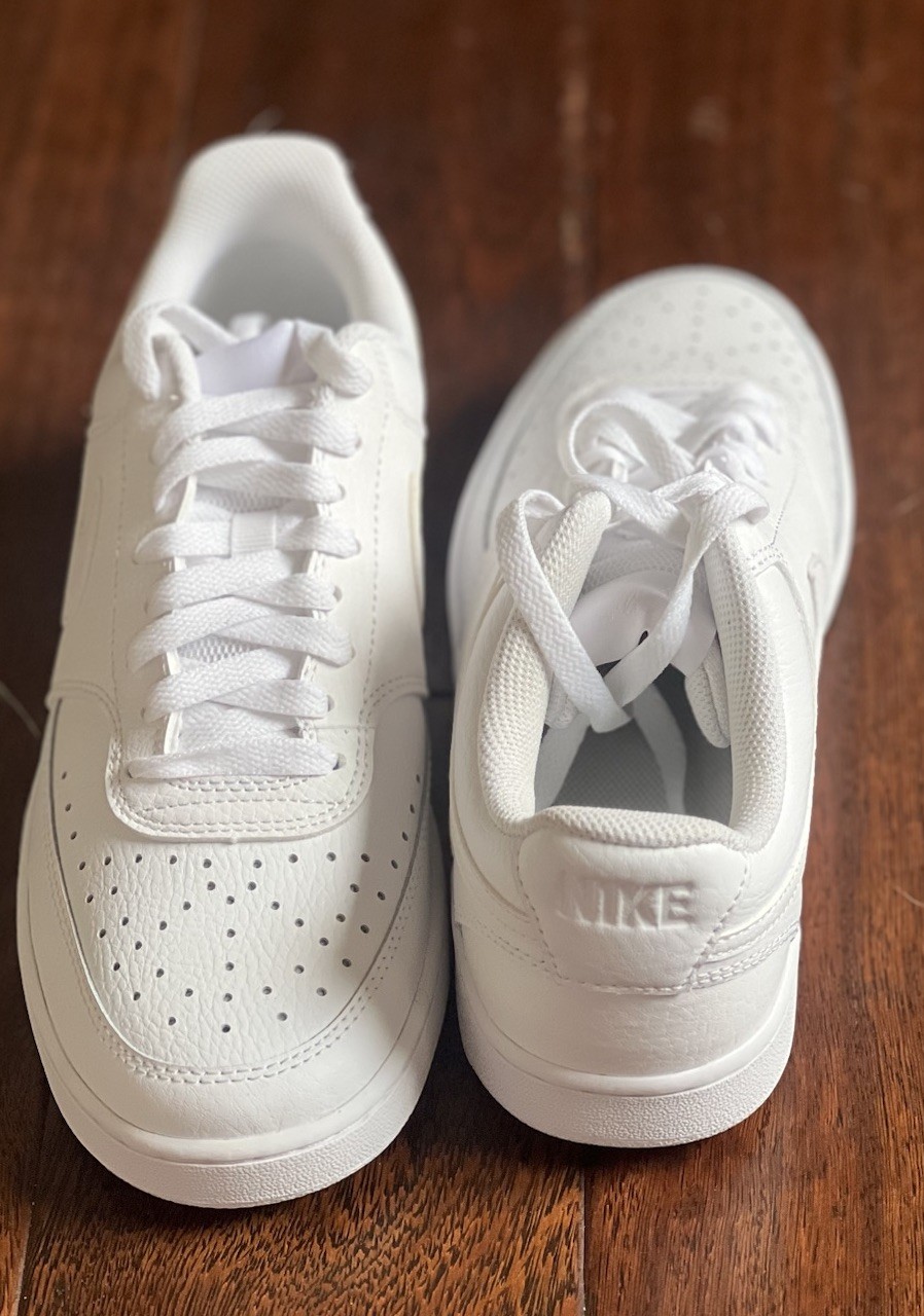 Nike Court Vision Men’s White Low Top Lace Up Athletic Sneakers Rubber New Box
