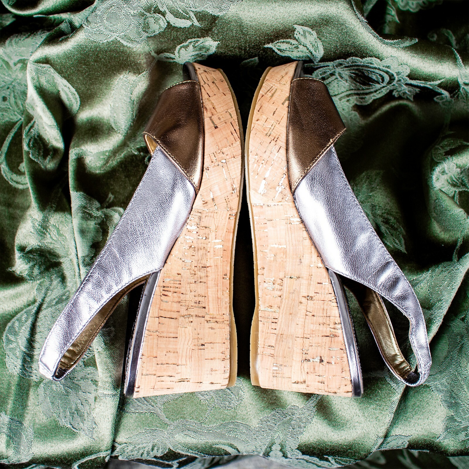 CIRCA JOAN & DAVID Bronze Silver Slingback Cap Toe Women Formal Sandal Size 6.5M