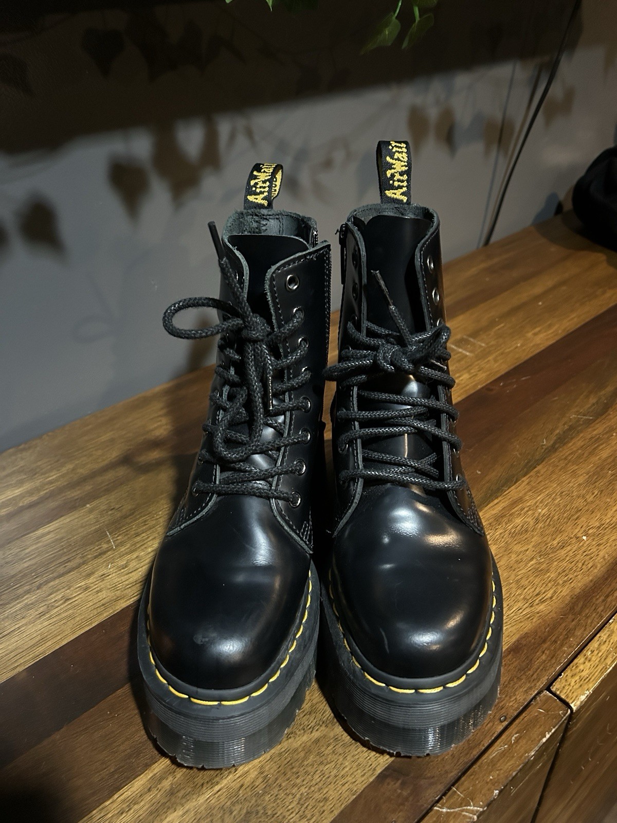 Dr. Martens Jadon Women’s Black Leather Platform Boots US 7