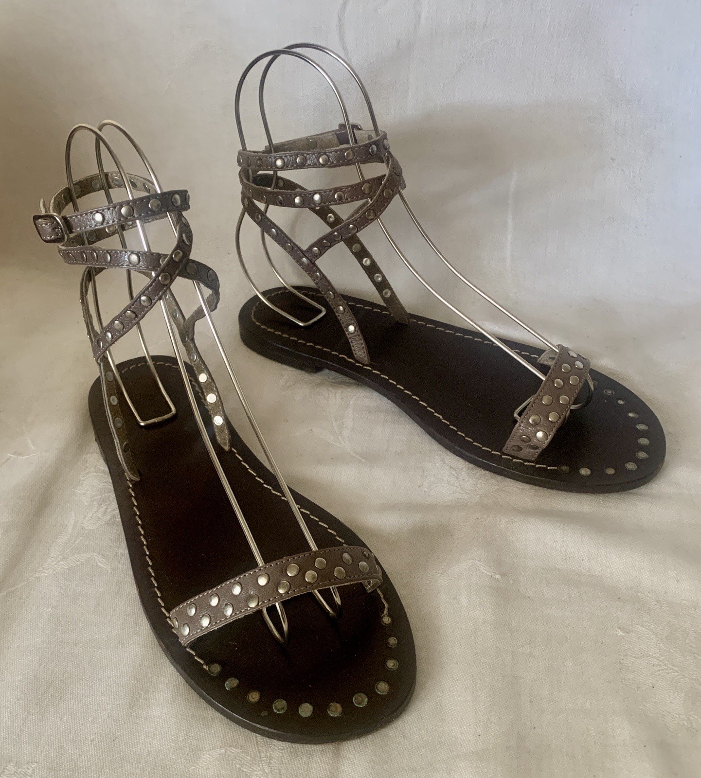 Jigsaw Studded Minimalist Women’s Sandals Leather Ankle Wrap Sz 39 EU, 8.5 US