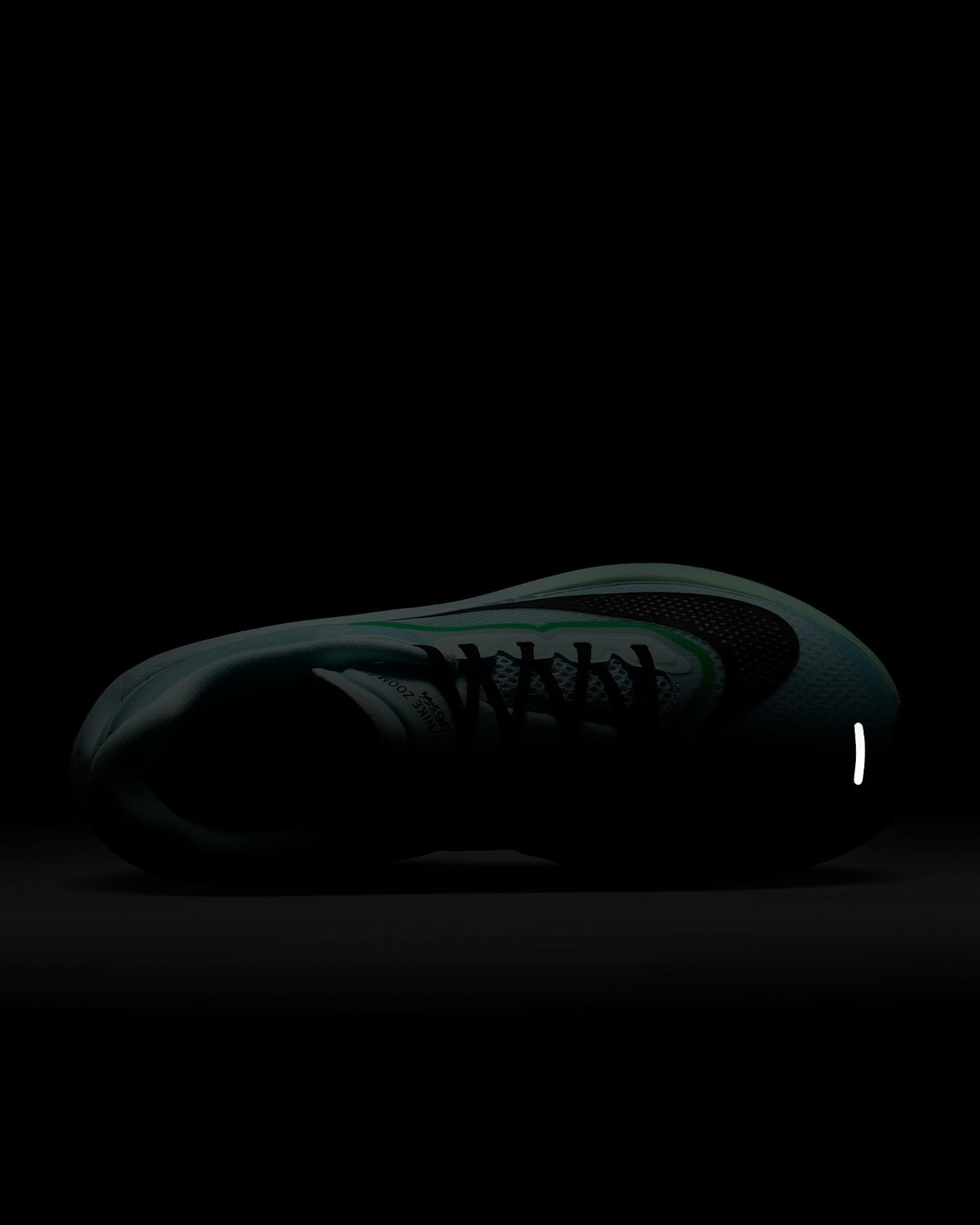NIKE Women’s Zoom Fly 6 FN8455-402 Glacier Ice Hyper Pink Green Shock Black