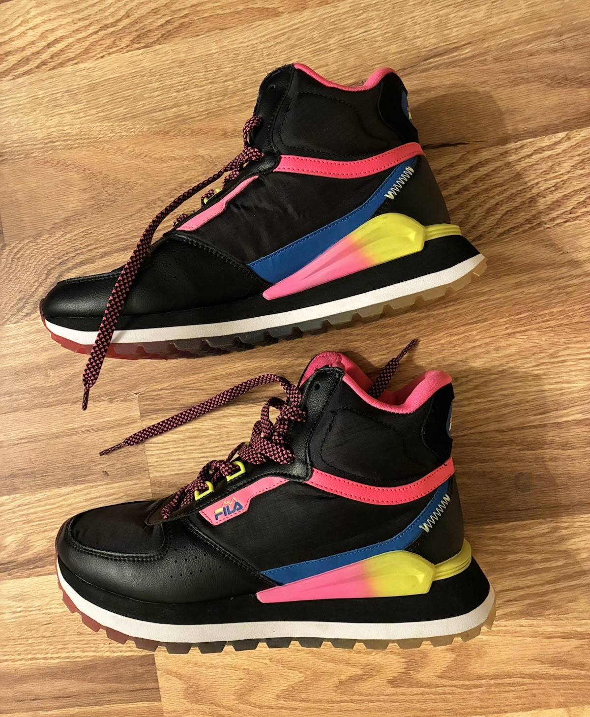 FILA Women’s Mid Top Athletic Sneaker Black/Pink 5JM01626-042