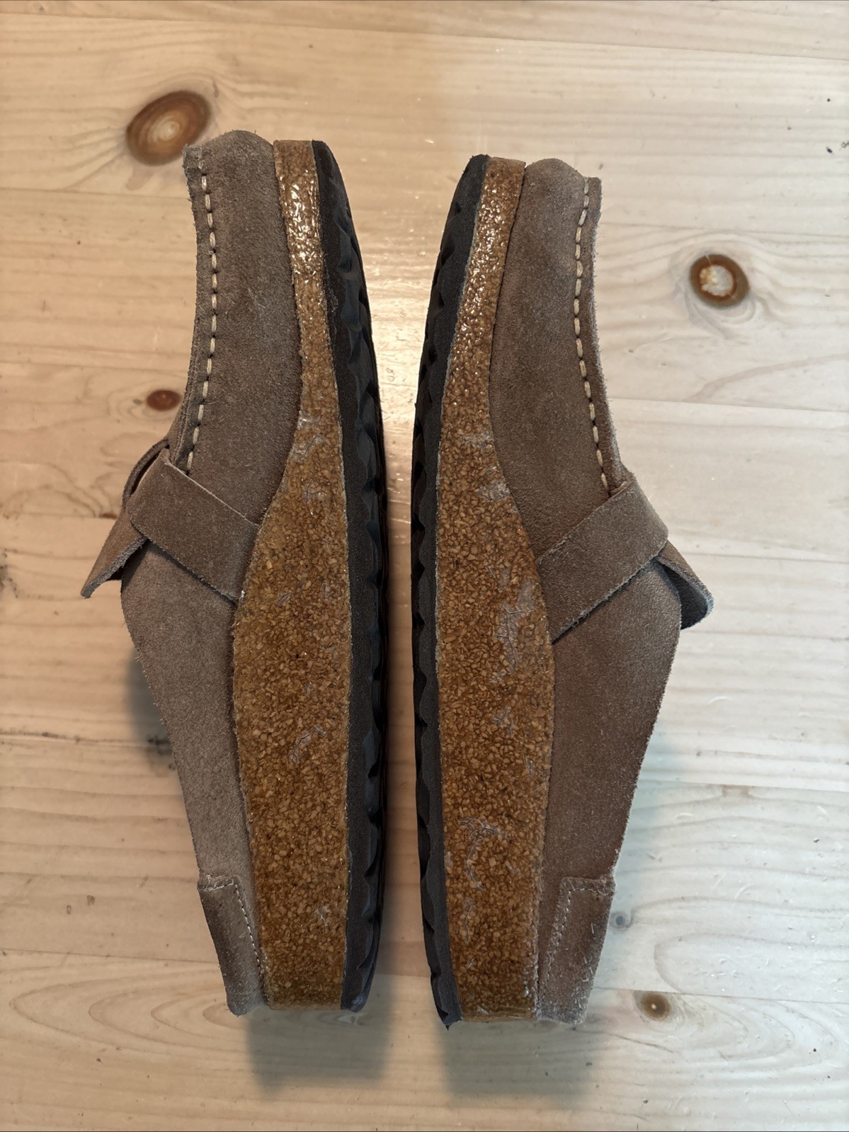Birkenstock Women’s BUCKLEY Taupe Brown Suede Clogs Size 38 /US 7.5