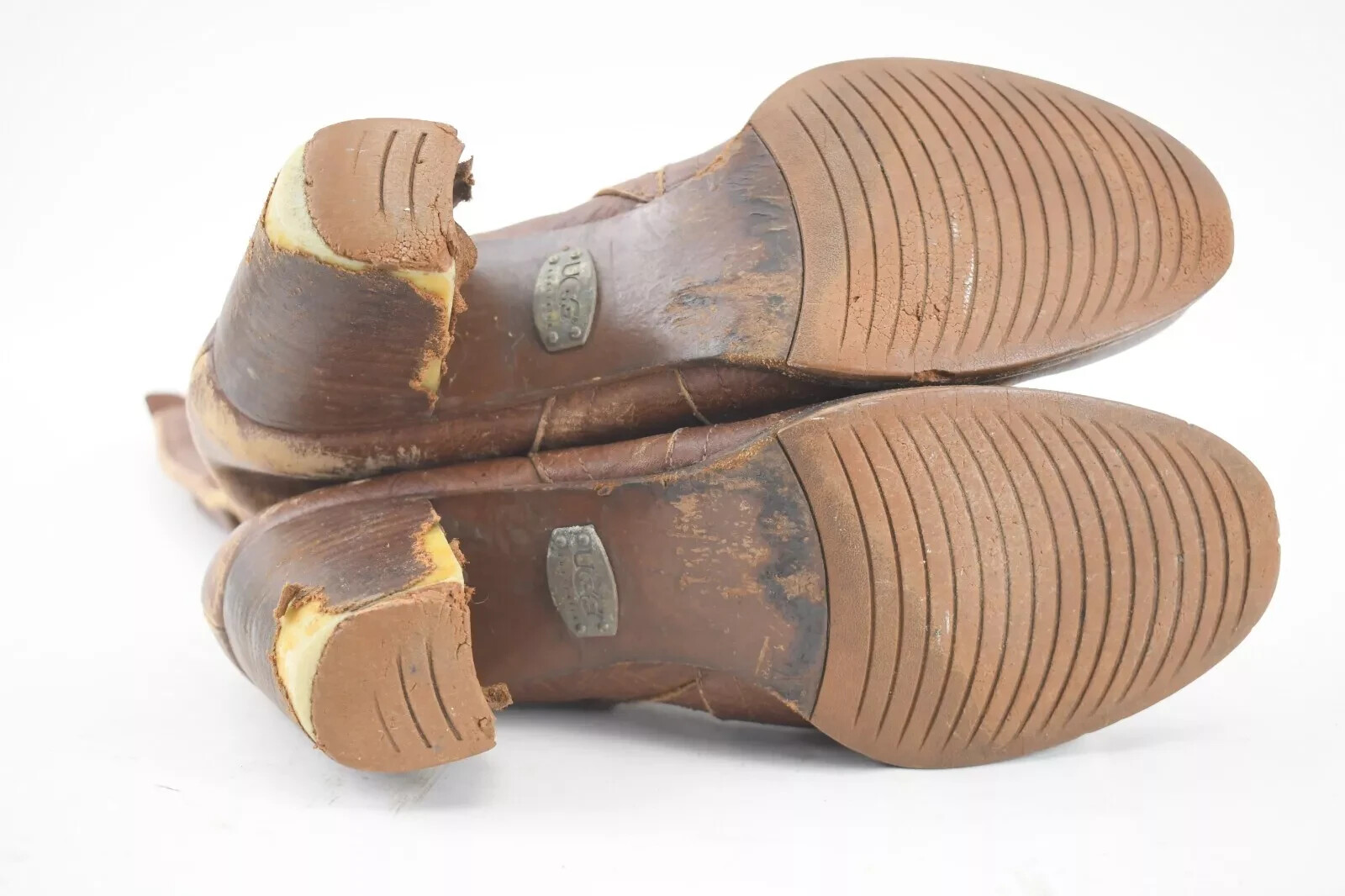 UGG Boots Women’s Size 10 Ashur Leather 5760 Bohemian Cowgirl Western Hipster