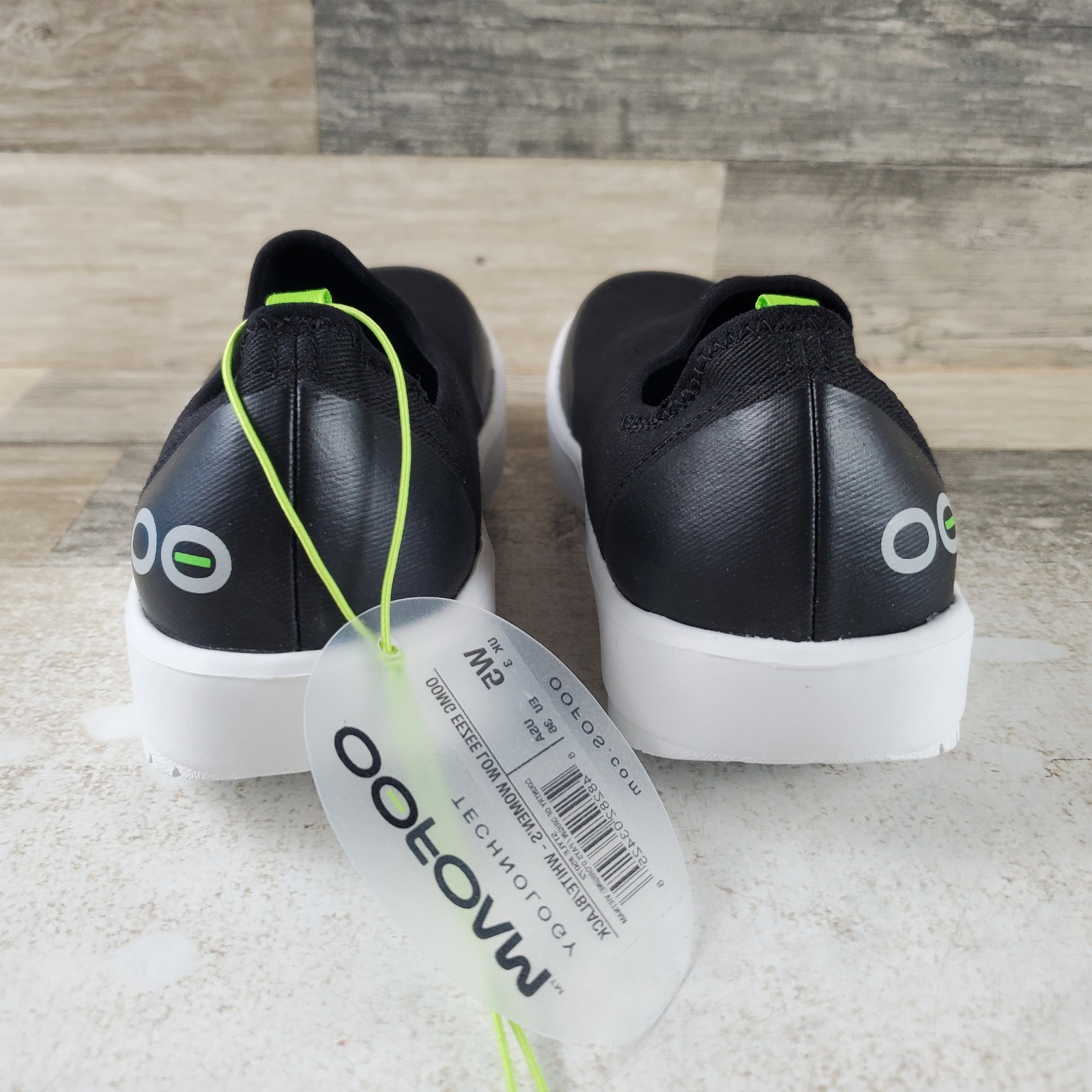 Oofos Oomg Eezee Womens Recovery Shoes Sz 5 Classic Black White Slip On Sneakers