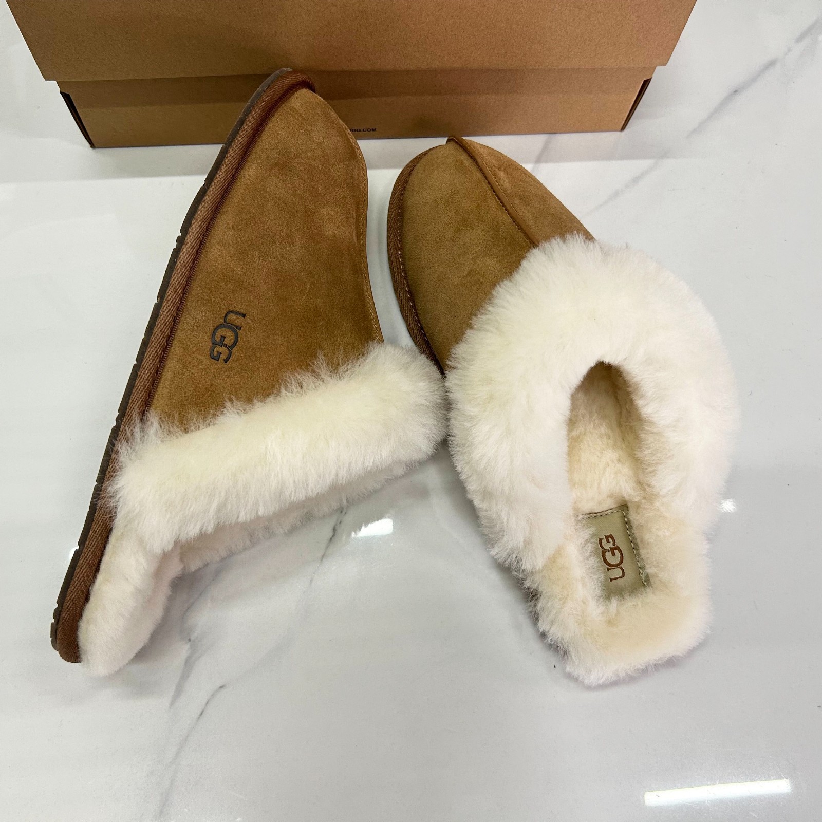 UGG Women’s Scuffette II Chestnut Suede Upper Slippers US 6-11 Comfort Shoes New