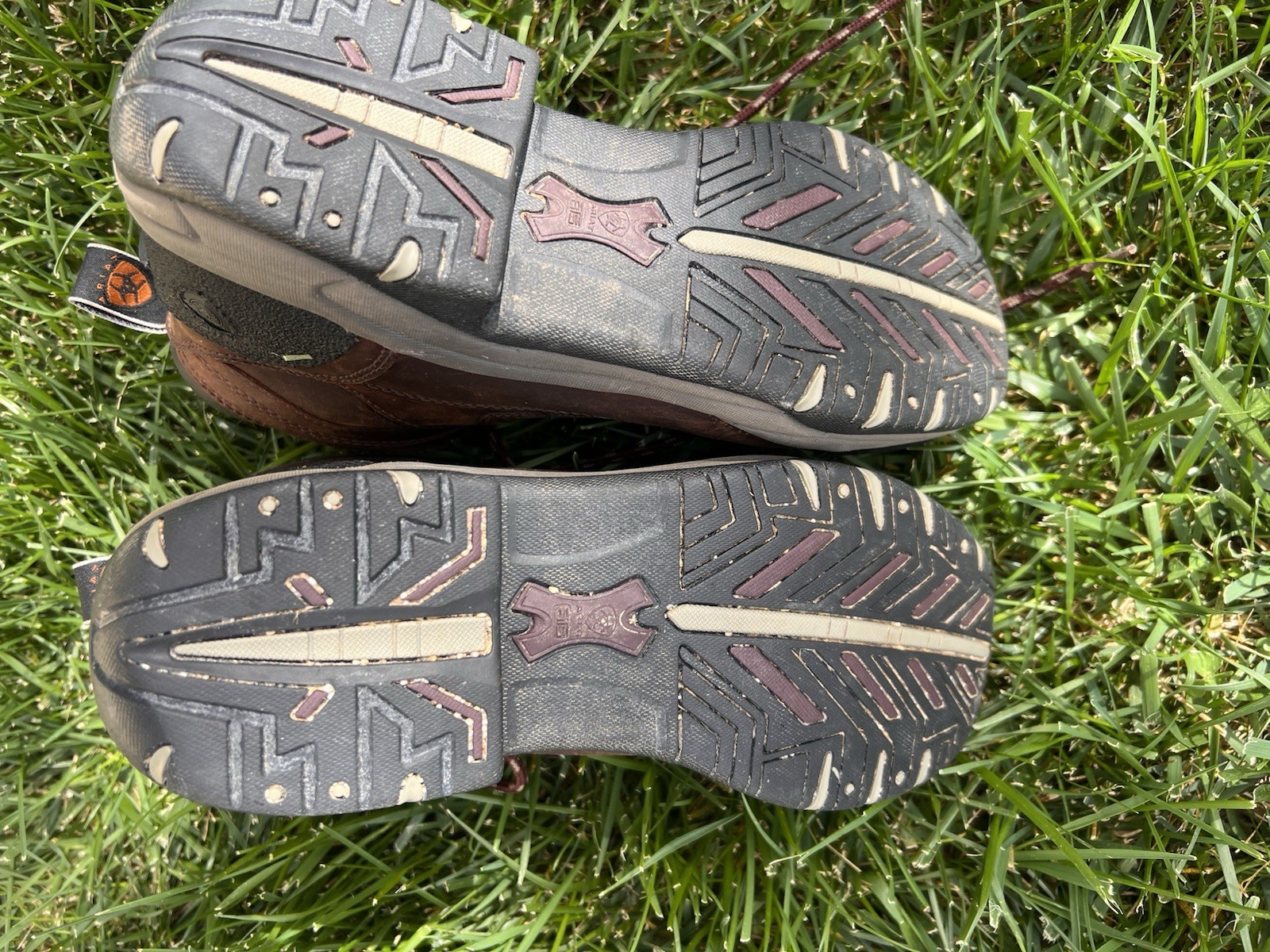 Ariat Terrain ATS Women’s Size 9