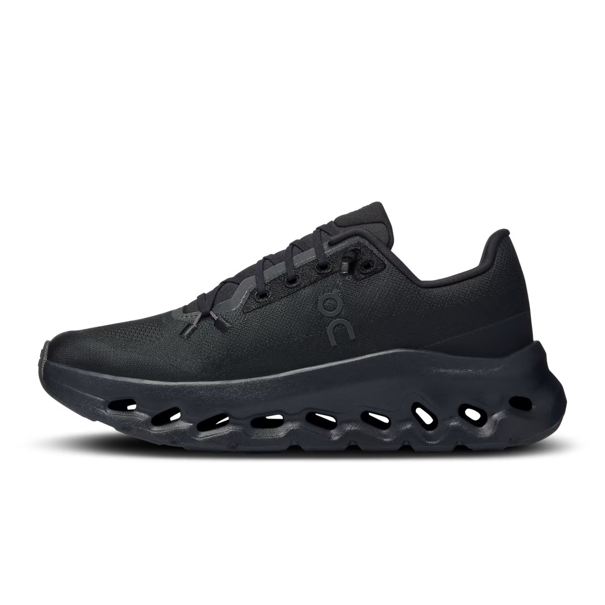 ON Cloudtilt Eclipse / Black for Women, AUTHENTIC 100%. Free ship US stock