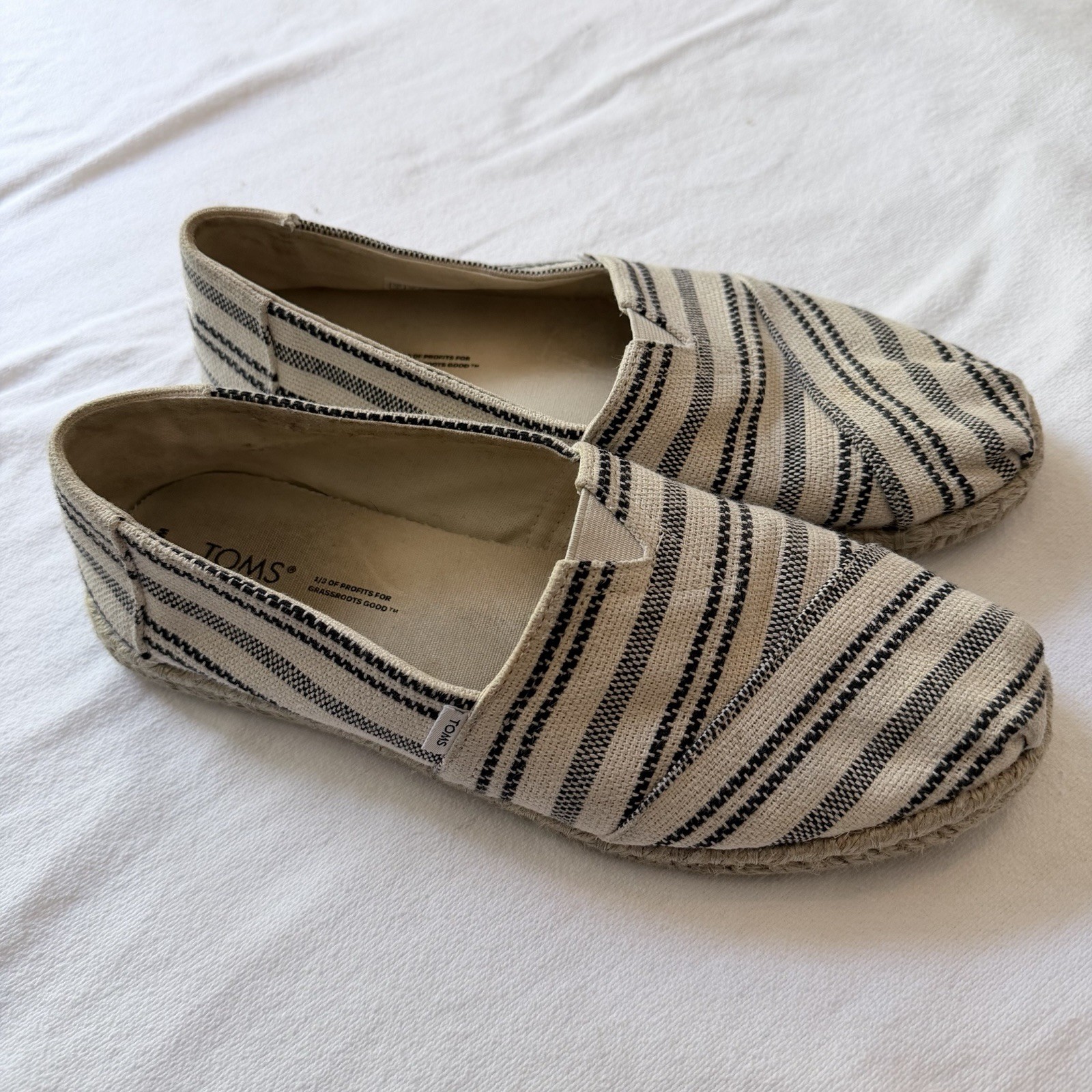 TOMS Women’s Canvas Striped Espadrille Slip-On Flats Beige/Black US 8