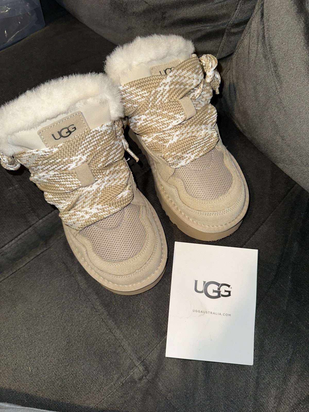 UGG LOWMEL SAN Women’s 6W Beige Mesh Sneakers Lace Up Cushioned Comfort Low Top