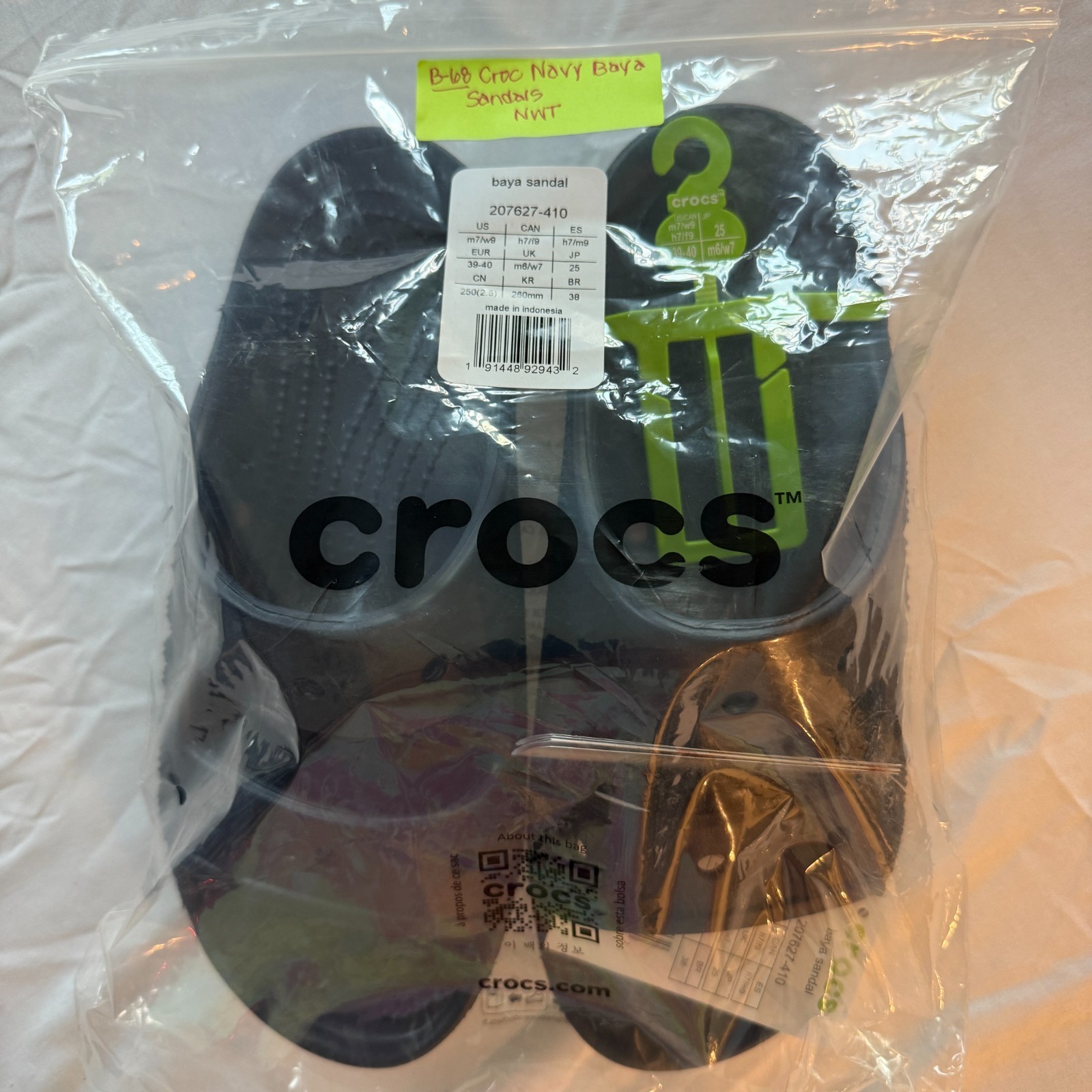 Crocs Iconic Baya Classic Sandals in Dark Navy M7/W9 NWT Original Packing (B-68)