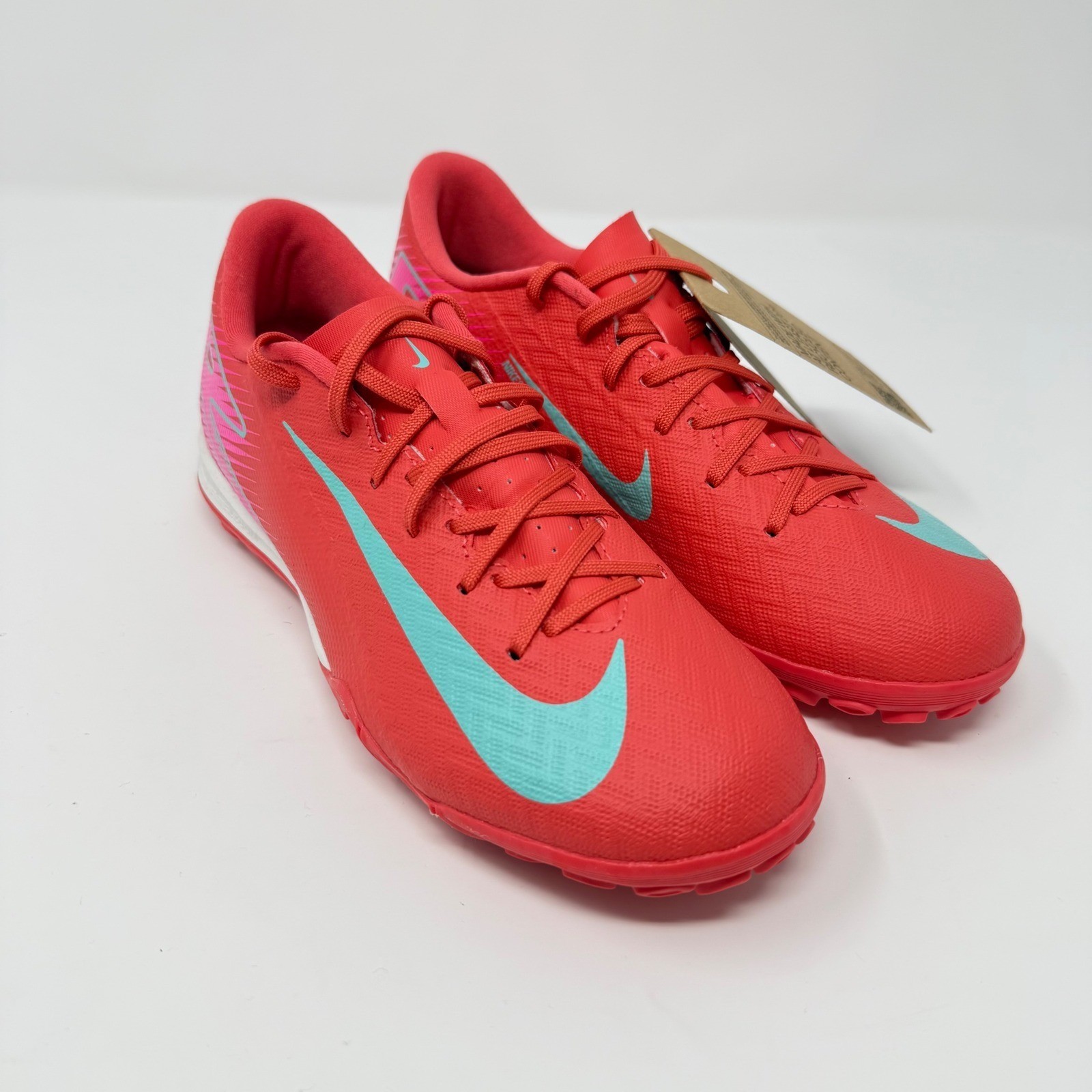 Nike Air Zoom Mercurial Vapor 15 Academy Soccer Shoes Mens 4 Womens 5.5 NEW