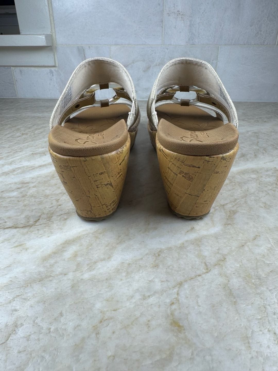 Skechers Beverlee Sail Away Natural Wedge Sandals Luxe Foam Women’s Size 7