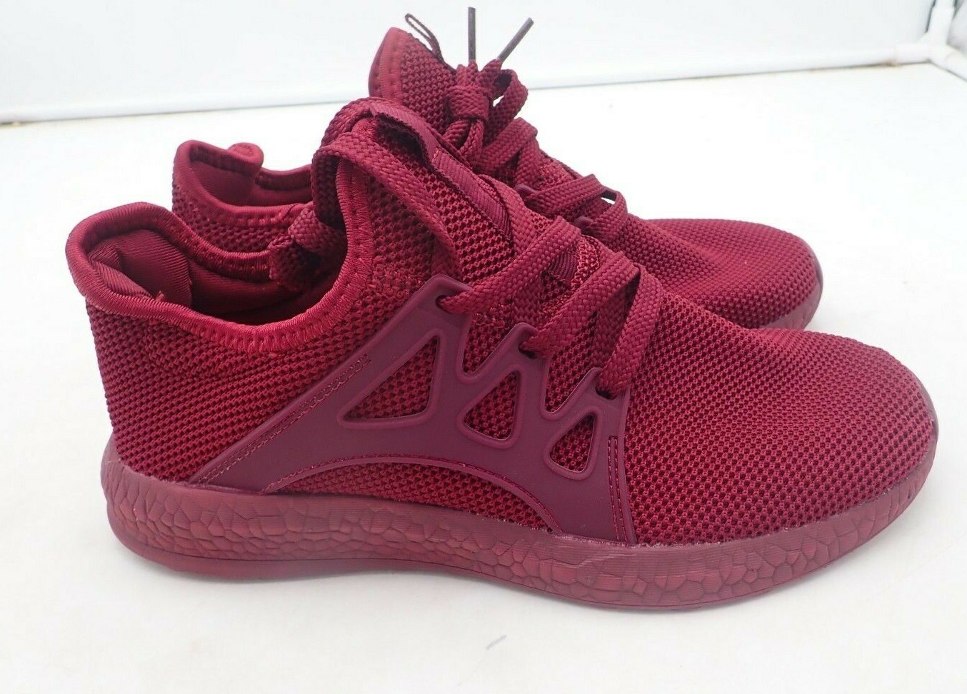 Feetmat Women’s Running Shoes Lightweight NonSlip Mesh Sneakers Size 6, 8, 9 11