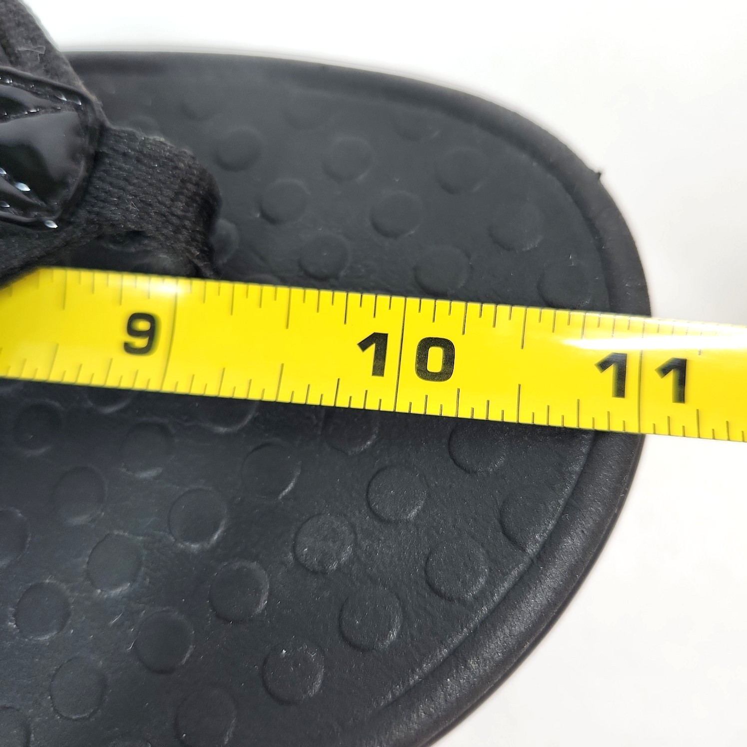 Vionic Tide II Flip Flop Sandal Women 12? Black Patent Leather Orthoheel Comfort