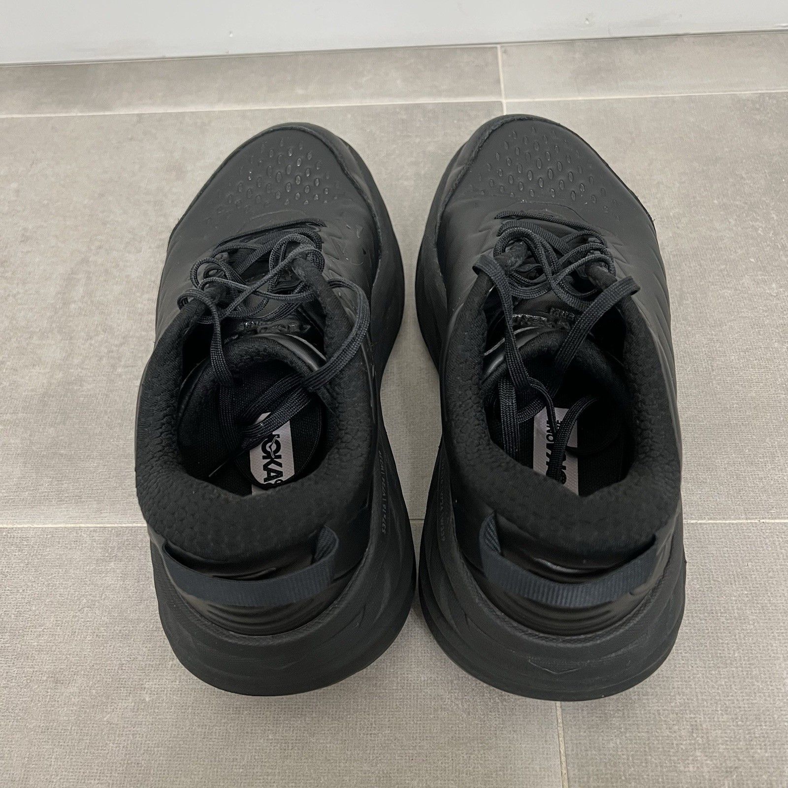 Hoka One One Bondi SR Women’s 7.5 Black Slip Resistant Work Wear Shoes