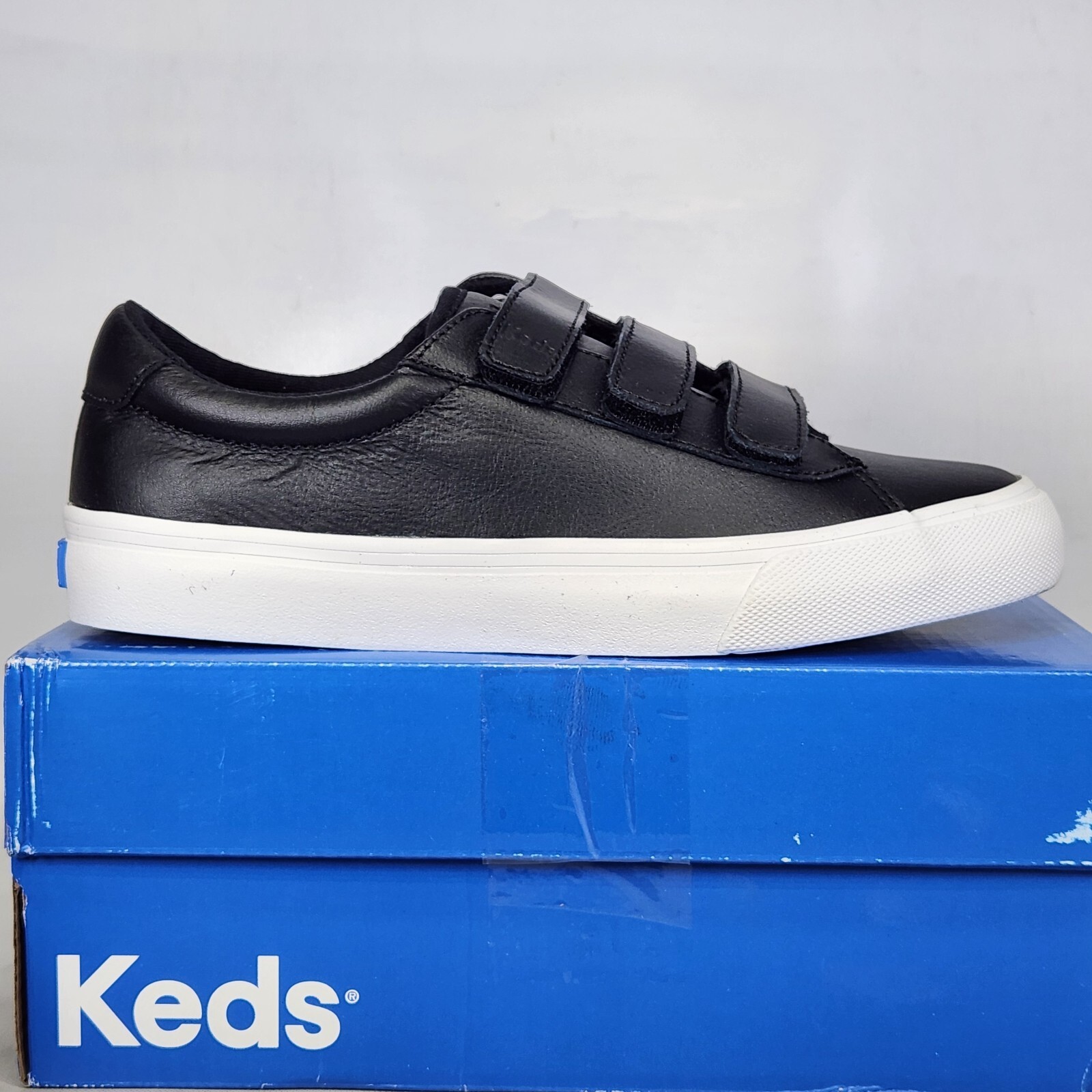 Size 6.5 – KEDS Jump Kick V Leather – Black / White – Womens