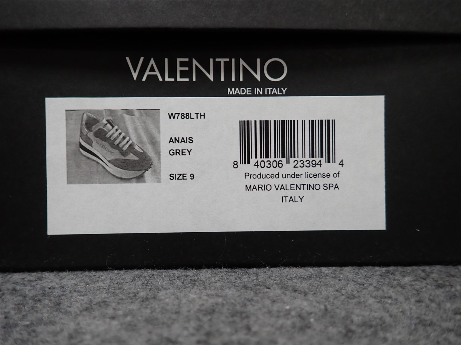 NEW Valentino Anais Italian Leather Suede Sneaker Grey Women’s Size 9 (SS78)