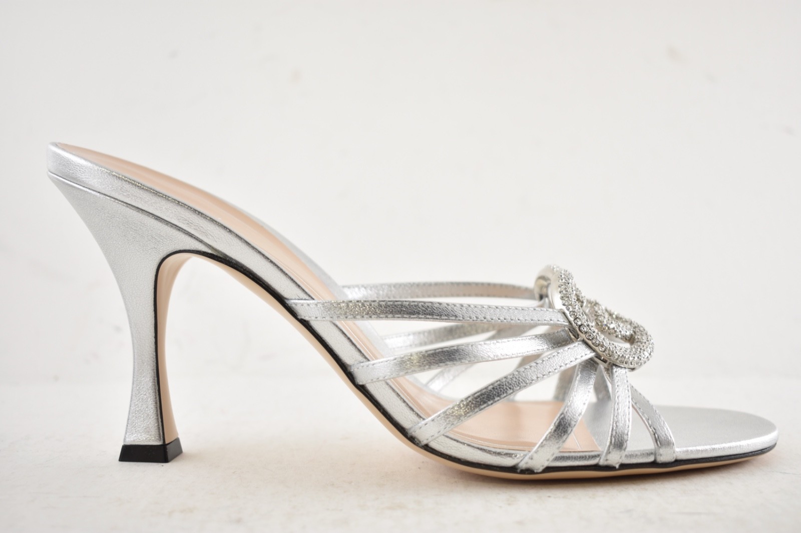 Gucci Interlocking G 85mm Silver Leather Crystal GG Logo Heel Mule Sandal 40