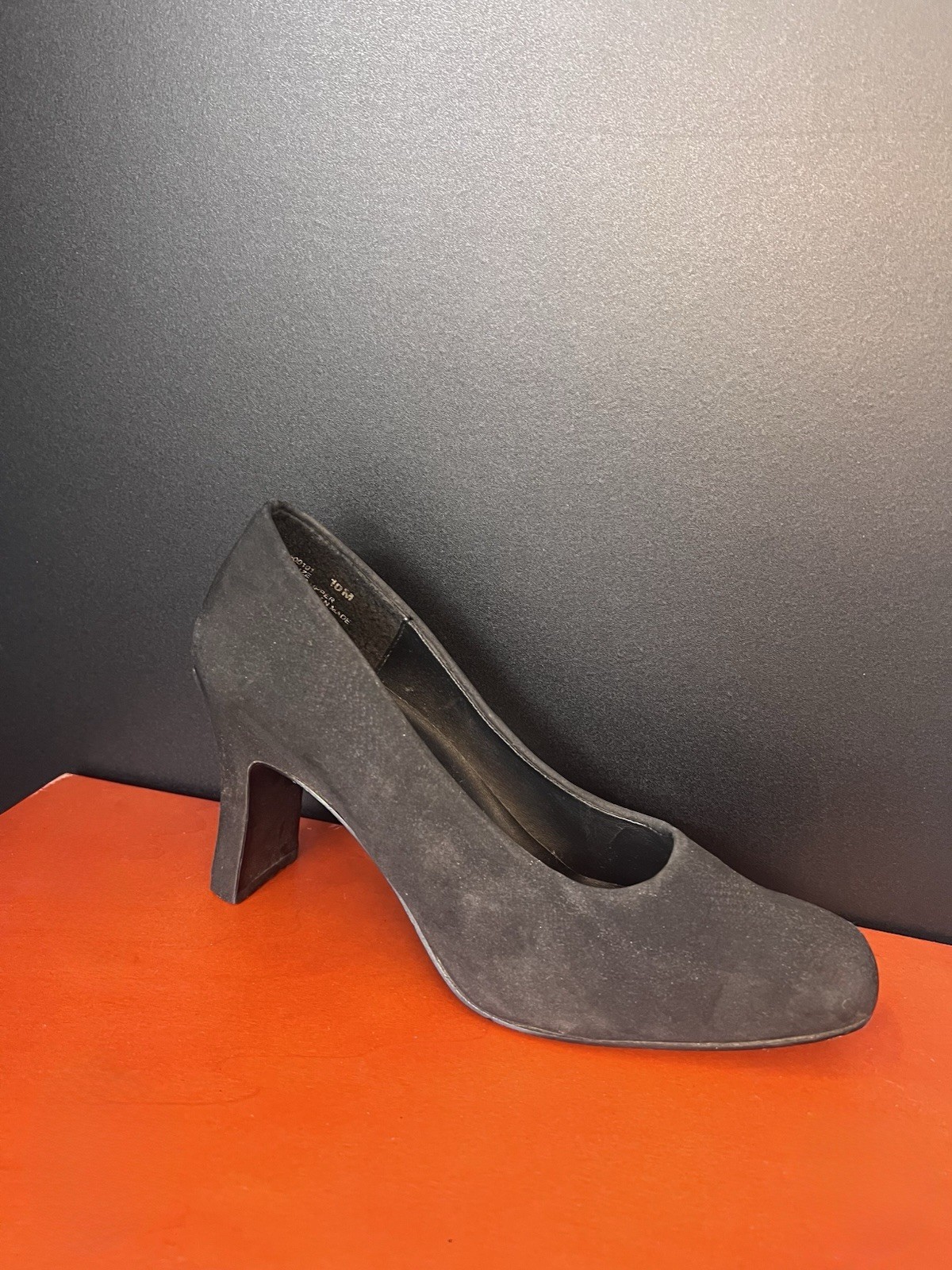 Mootsies Tootsies Women’s Black Textile Square Toe Slip-On Block Heel Pump 10