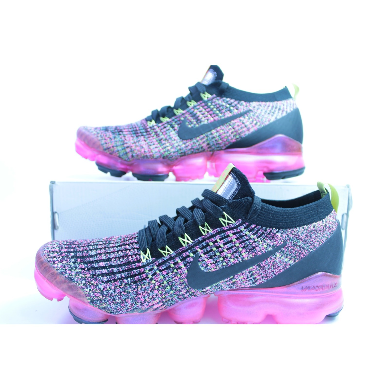 NEW Nike Wmns Air VaporMax Flyknit 3 ‘Black Pink Blast’ Sz W 12 AJ6910 006