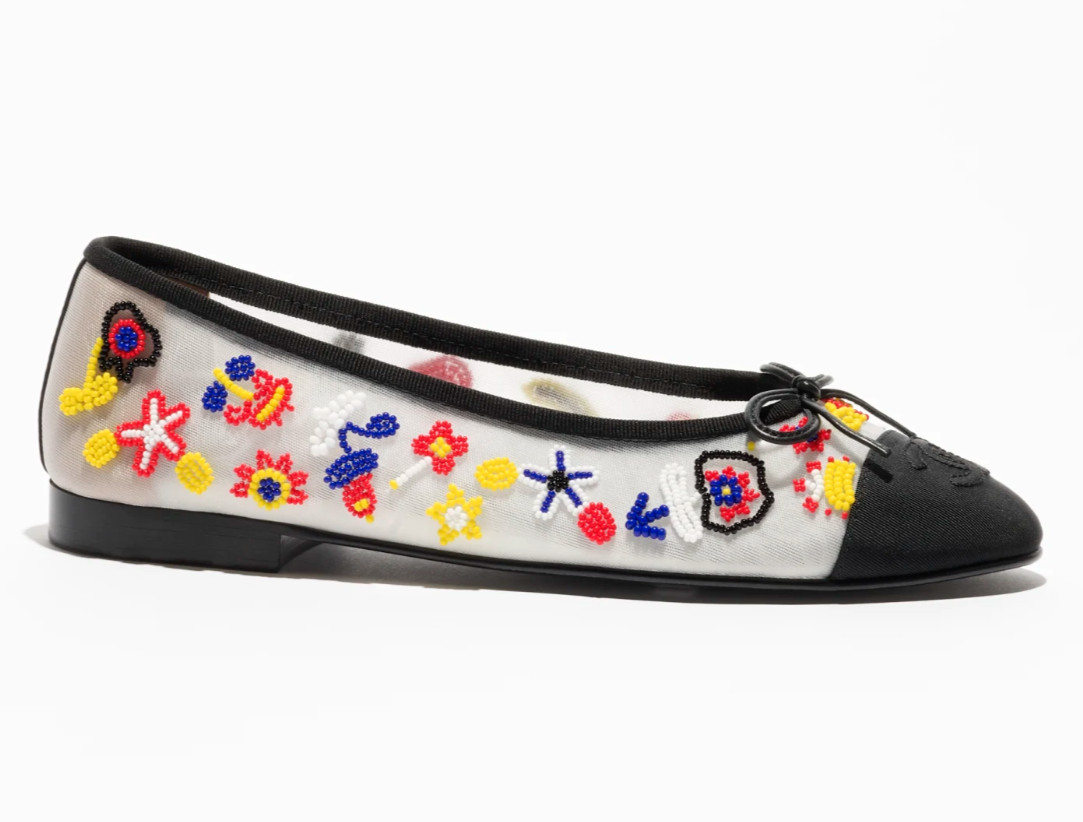 Chanel 26M Coco Beach Mesh Beaded Pearls Black CC Logo Ballet Ballerina Flat 37