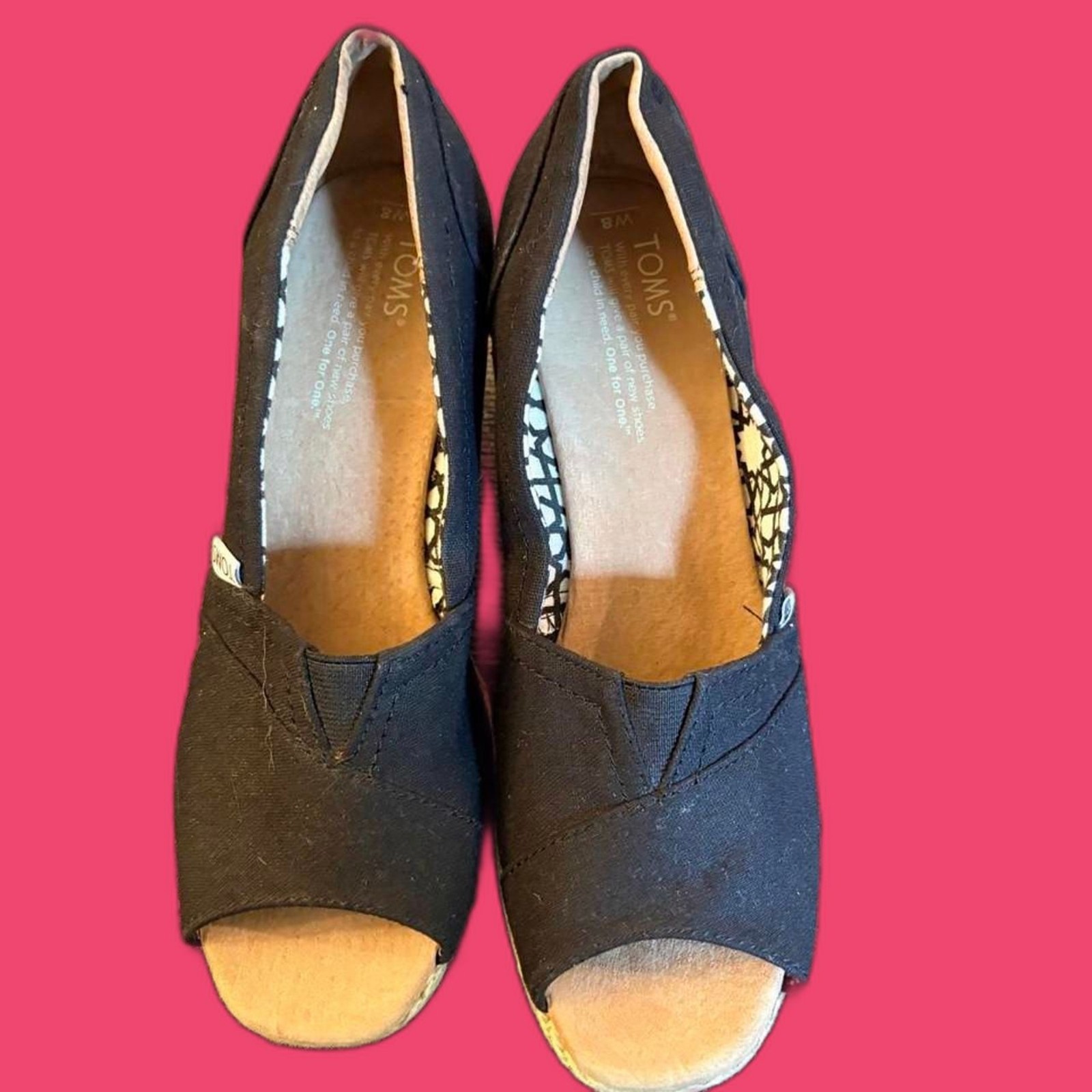 Toms Women’s Black and Navy Espadrilles