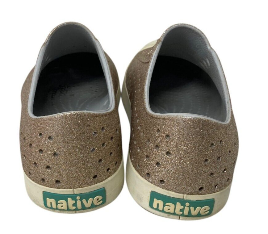 Native Slip-On Gold Glitter Shoes Size 10 Women’s Jefferson Metal Bling