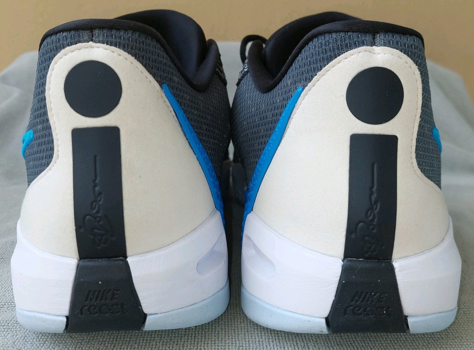 Nike Sabrina 1 Family Bonds Women’s Size 19.5 Basketball Shoe Black FQ3381-001