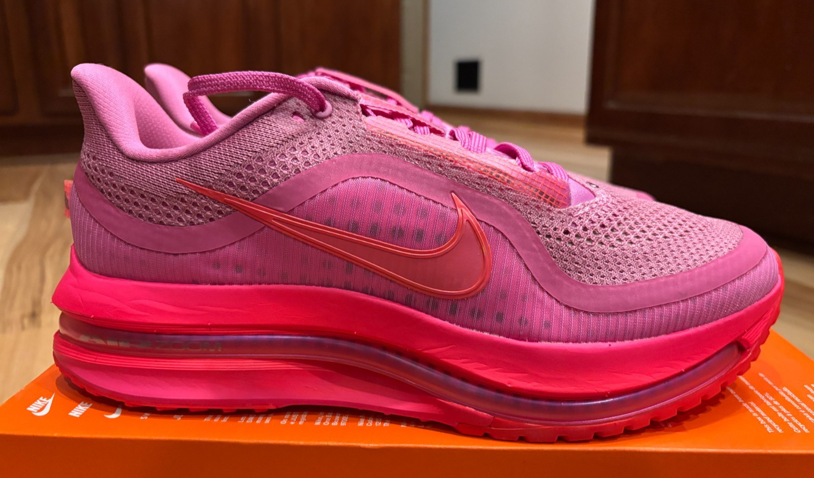 Nike Pegasus Premium Playful Pink Bright Crimson HQ2593 602 Women’s 11.5 Men 10