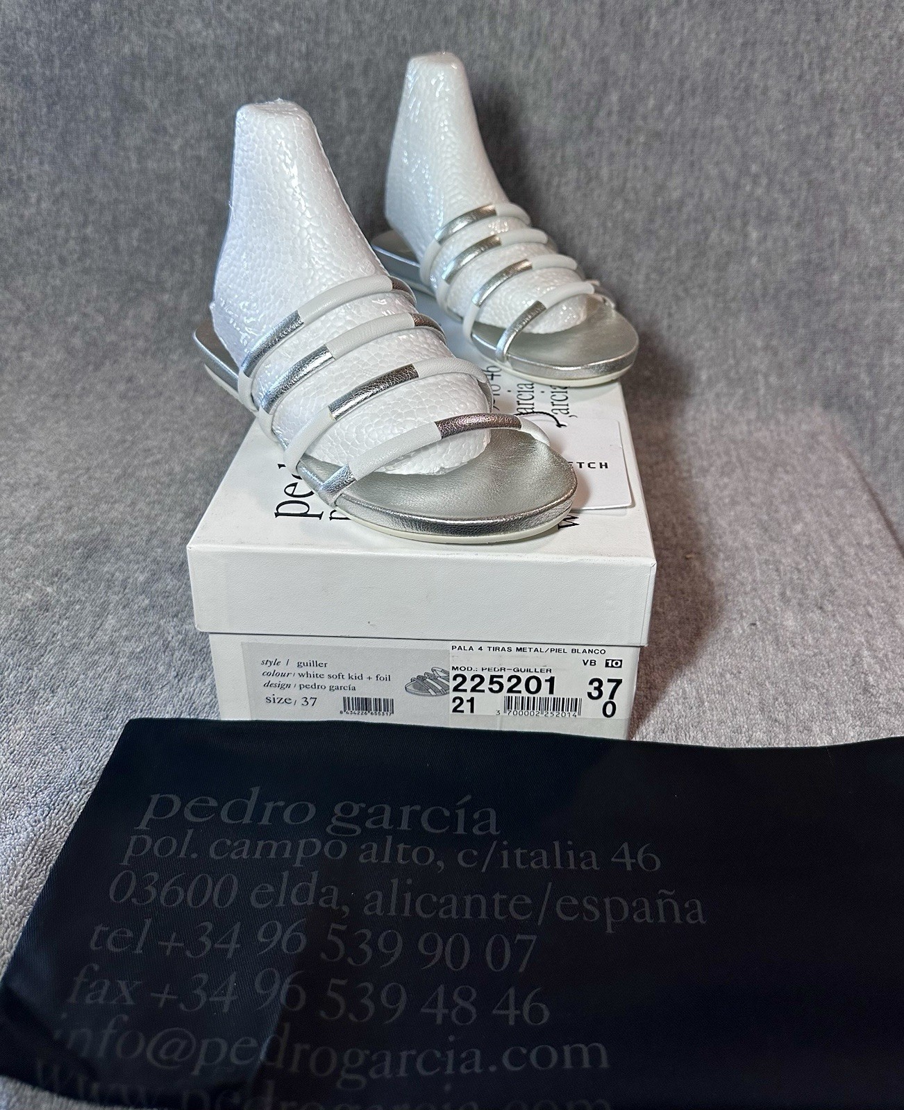 NWB Pedro Garcia Guiller Strappy Slide Flat Sandal White/Foil Size EU37 MSRP$450