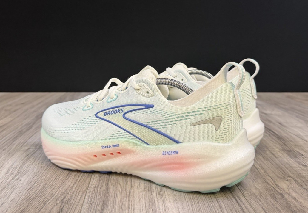Brooks Glycerin 22 White Limpet Shell Women Running Size 10 1204341B110 NEW