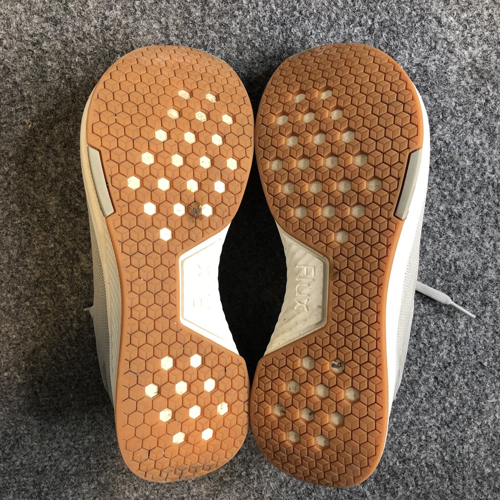 Flux Adapt Runner Gray Gum Womens Size 8.5 Mens Size 7 Running Workout Shoes