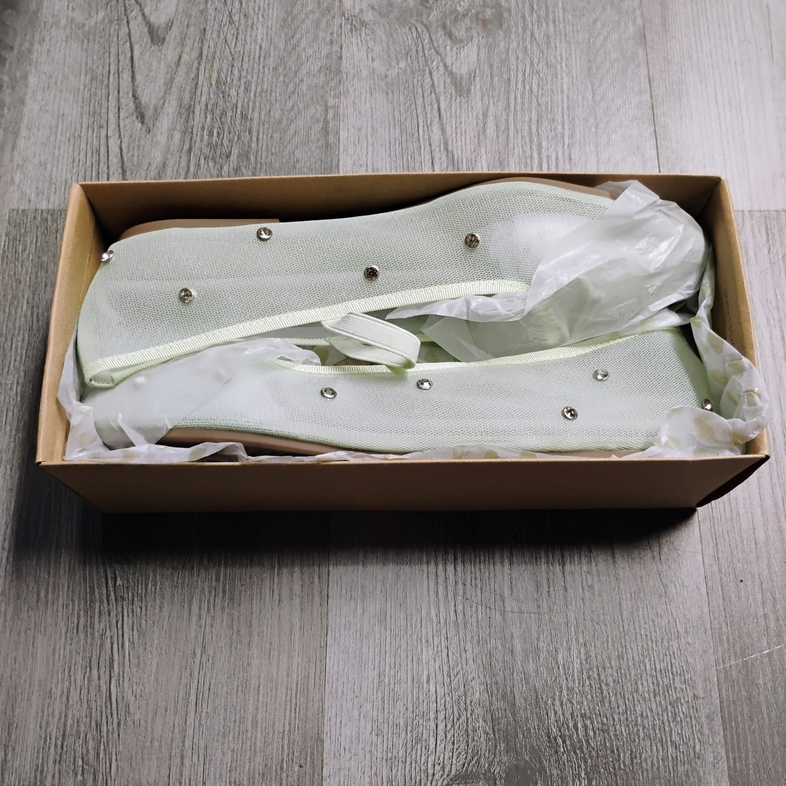 Project Cloud Amity Women’s Size 11 Ballet Style Flat Mint Green Memory Foam