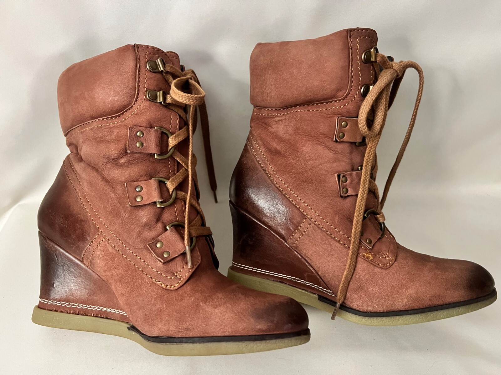 Pollini Lace Up Wedge Ankle Boots Faux Leather Crepe Sole Women’s 38 US 7.5 -8