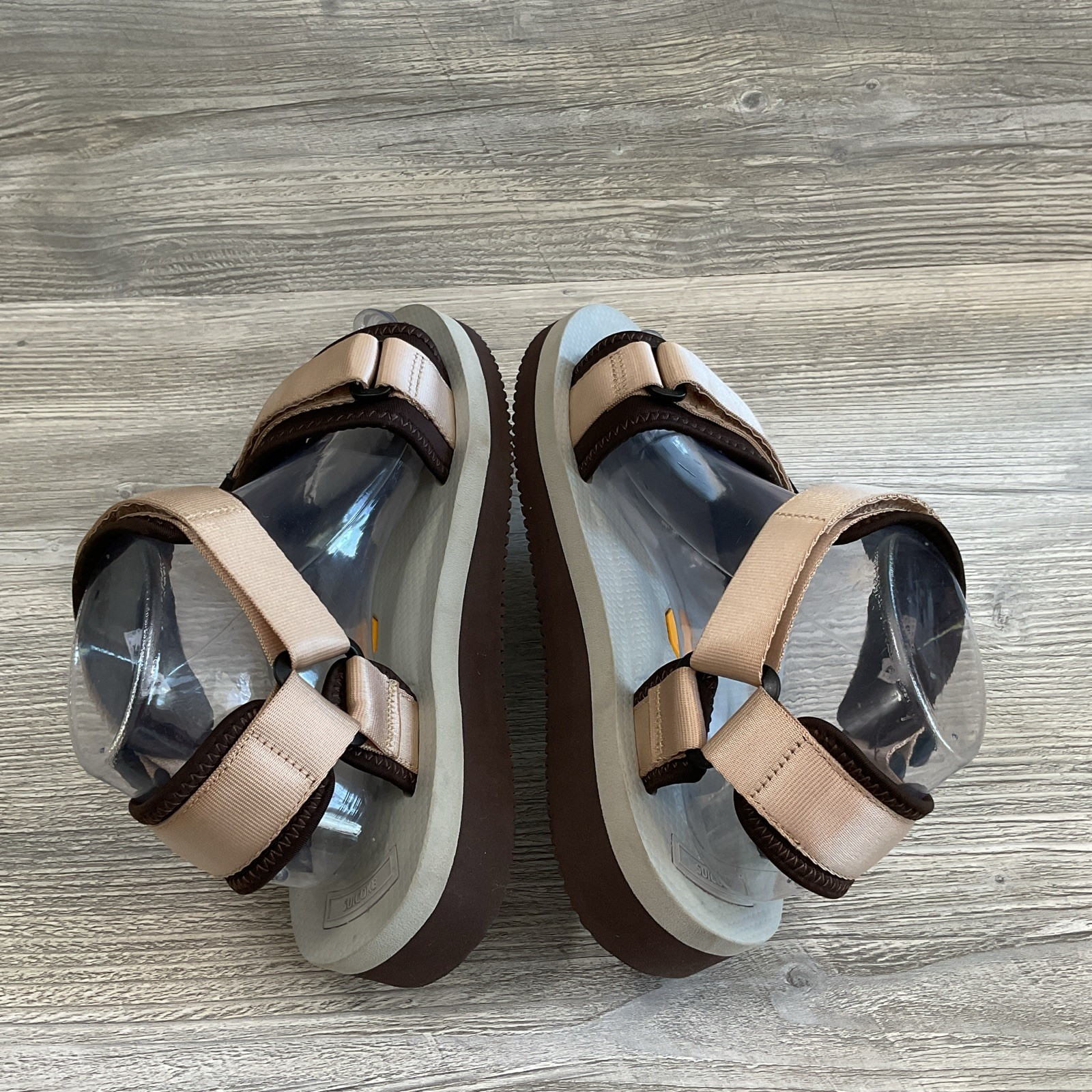 Suicoke CEL-VPO Womens Sandals Rose Gold Strappy Vibram Outdoor Adventure Size 8