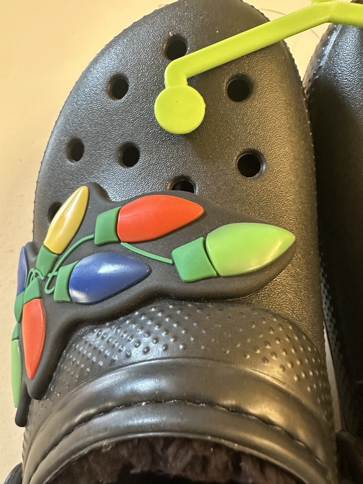 Black Crocs «Classic Holiday» Lined Clogs ft. Festive Christmas Light Graphics