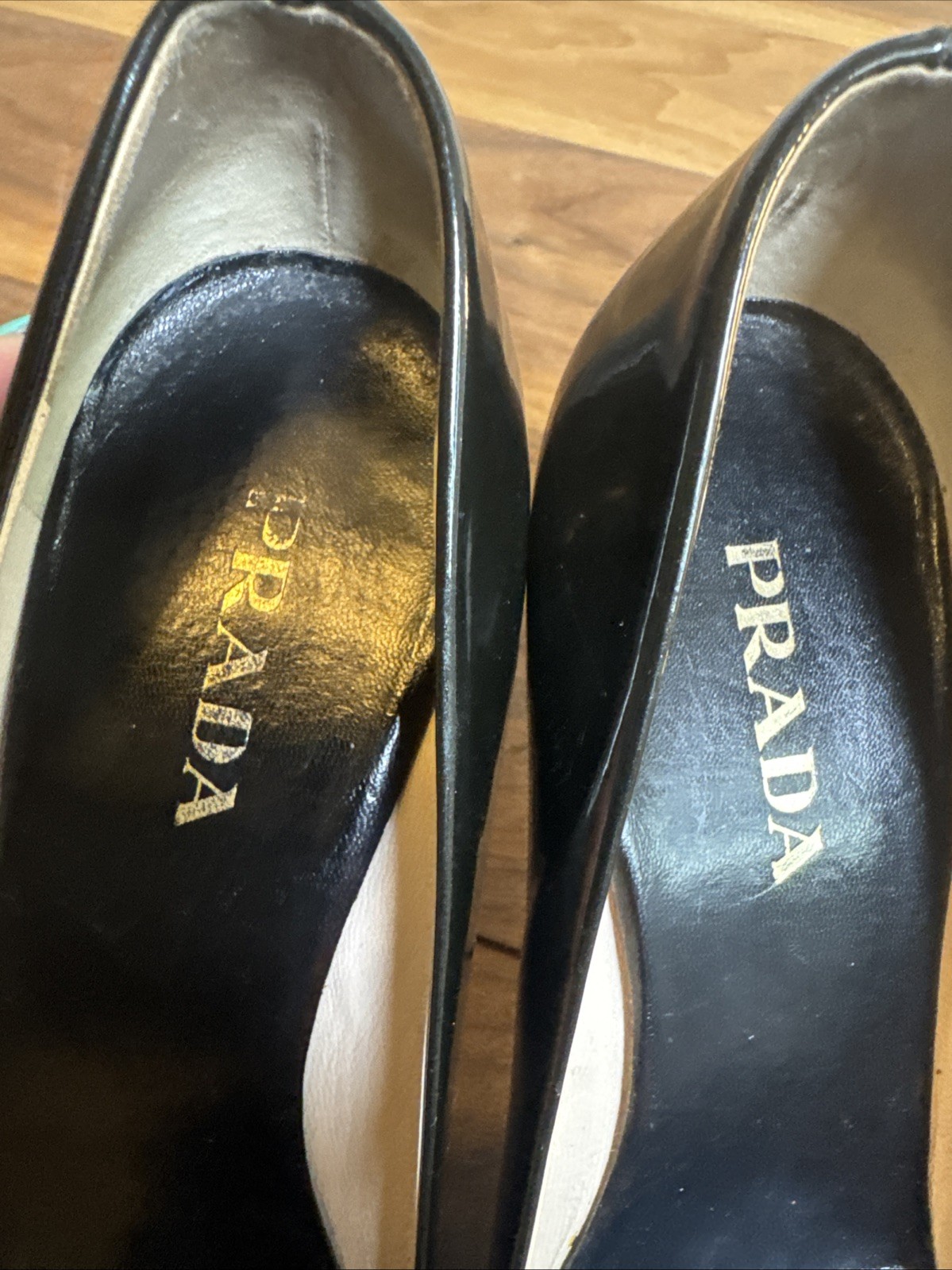 Prada Pumps Black Patent Leather Size 36 Pointed Toe Heels Designer 3.5 In Heel