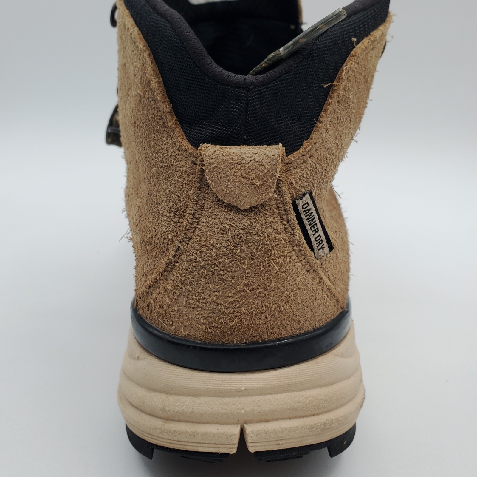 Danner Hiking Boot Womens 9.5 Brown Suede Mountain 600 Antique Bronze 4.5″ Shaft