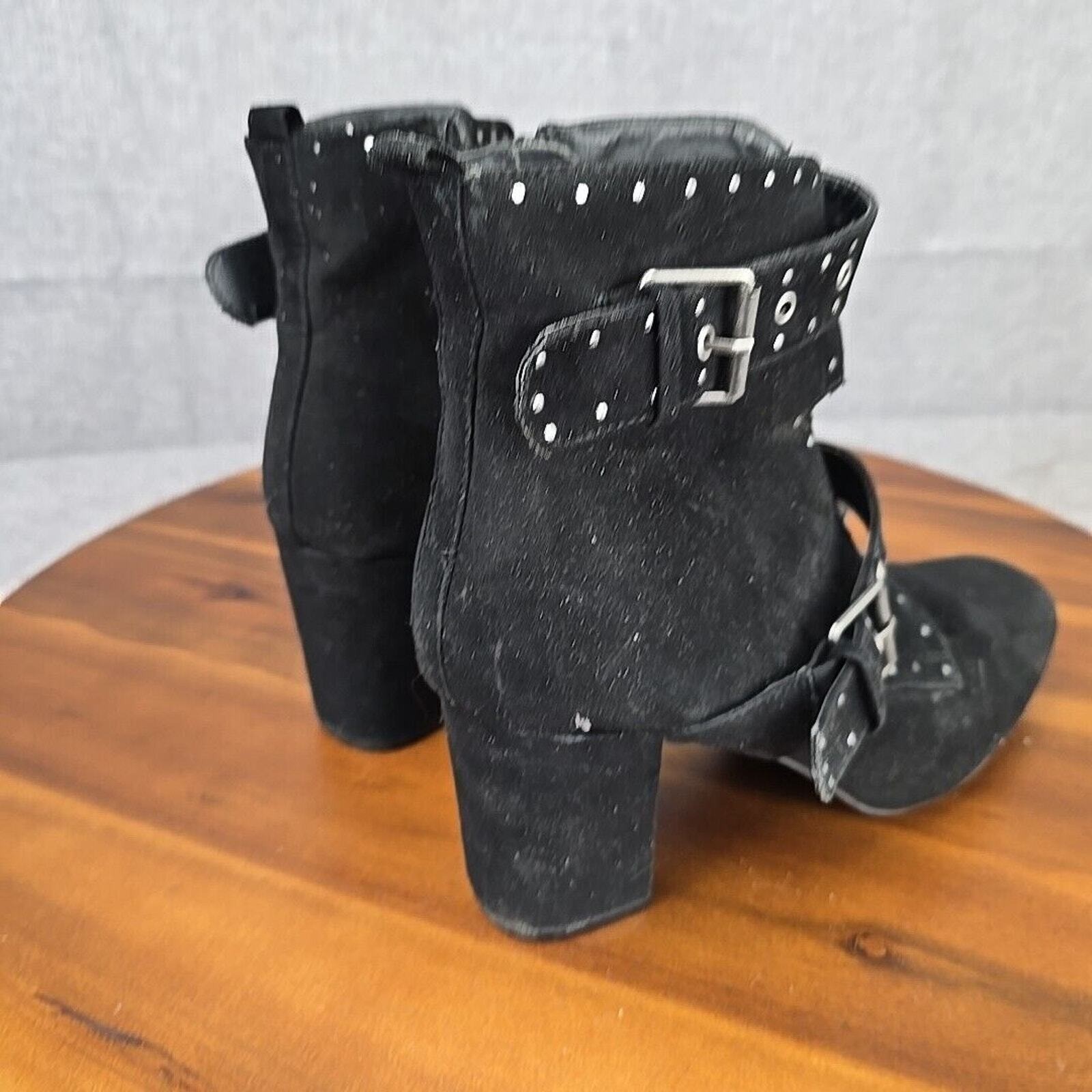 Myra Black Studded Buckle Ankle Boots Womens 10 Block Heel Grommet Booties Edgy
