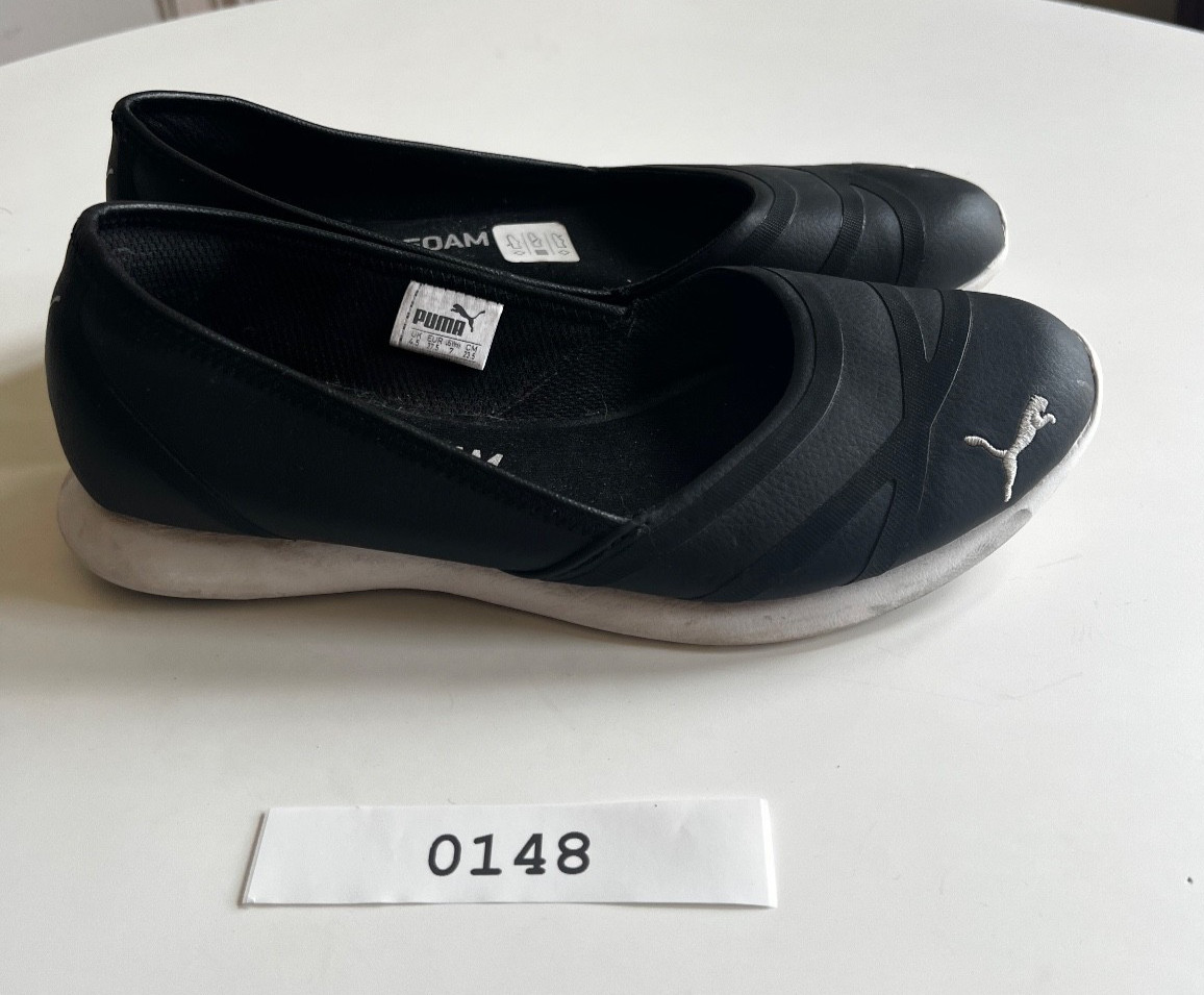 Women’s Black White Puma Adelina 2 Slip On Sneakers Size 7 Soft Foam Comfort