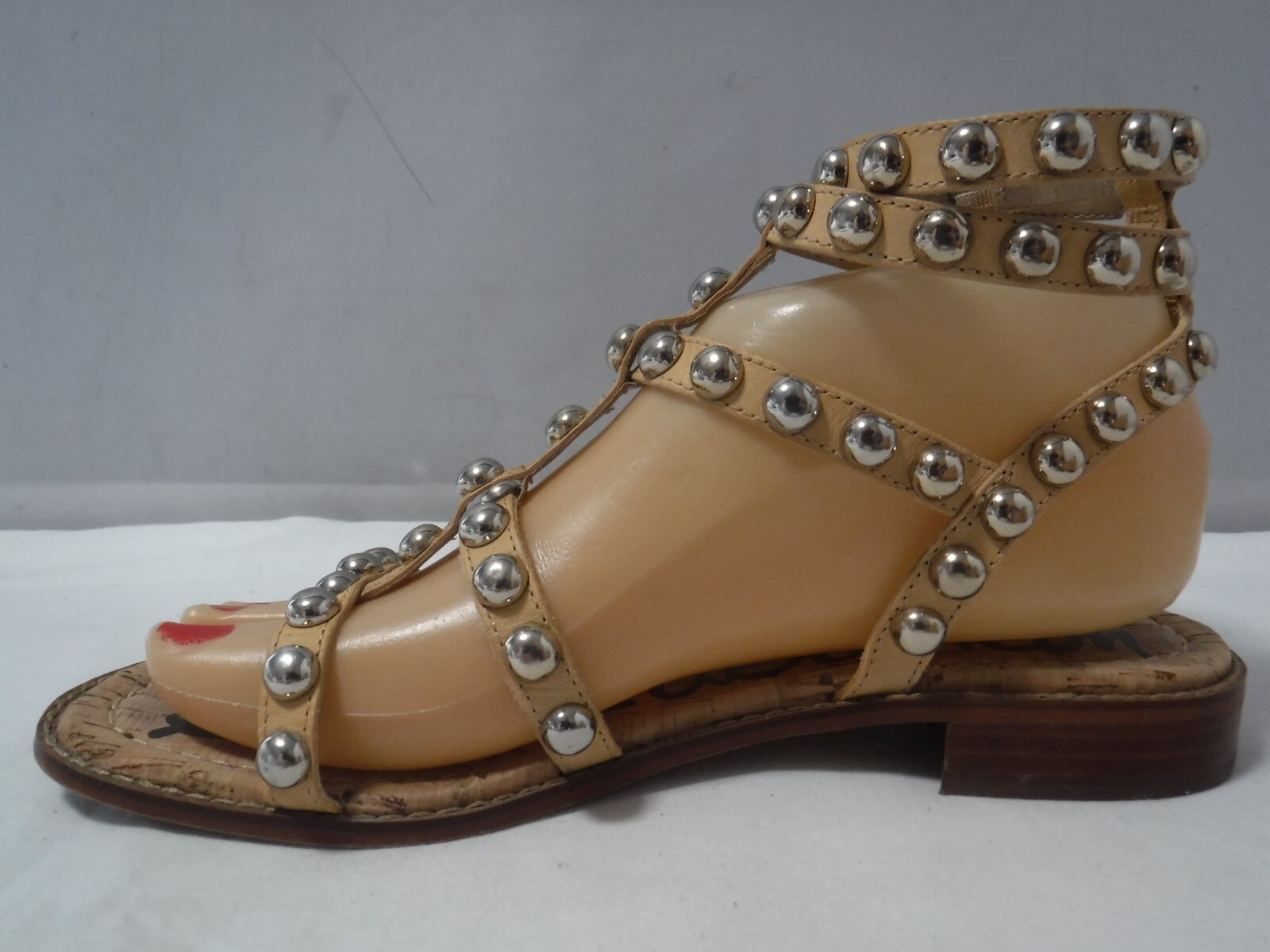 PF2 Sam Edelman Eavan Tan Nude Gold Studded Strappy Thong Sandals Sz 7 M Women’s
