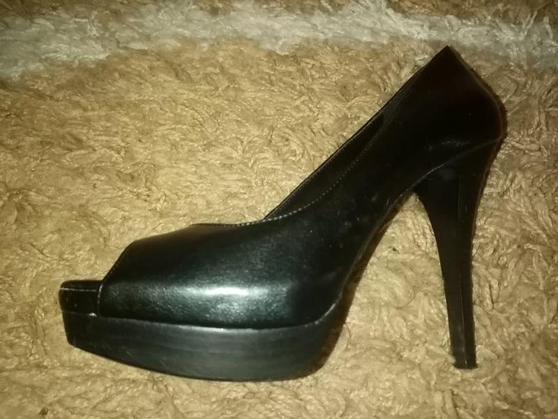 women BCBGeneration heels black leather 37.5