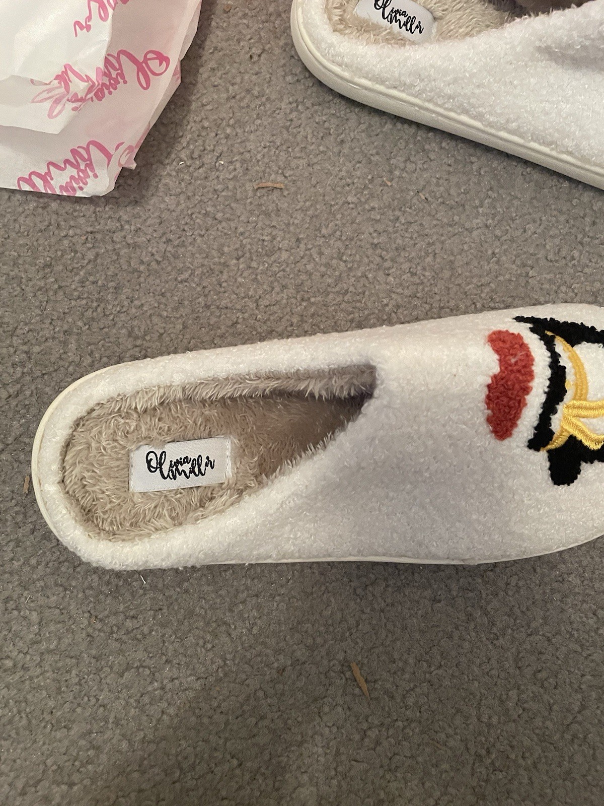 Olivia Miller Holiday Penguin Scuff Slipper womens Large L 10/11 New In Box Shoe