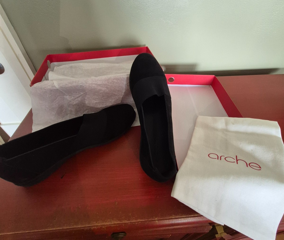 Arche NWB Denoto Black Nubuck Flats EU 39 US 8.5-9 orig price $435-