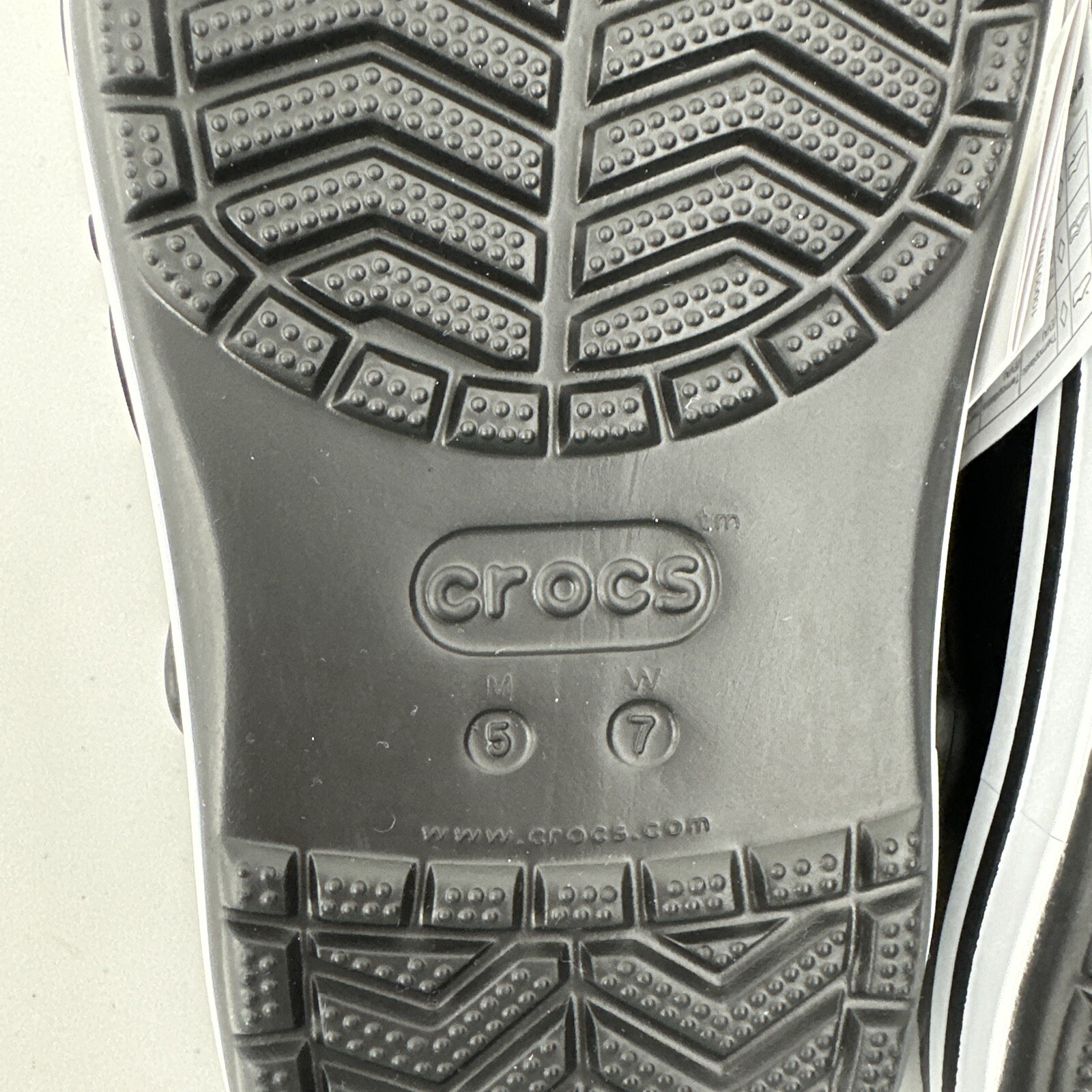 Crocs Bayaband Clog Unisex Women’s US Size 7 Black & White 205089-066 NWT